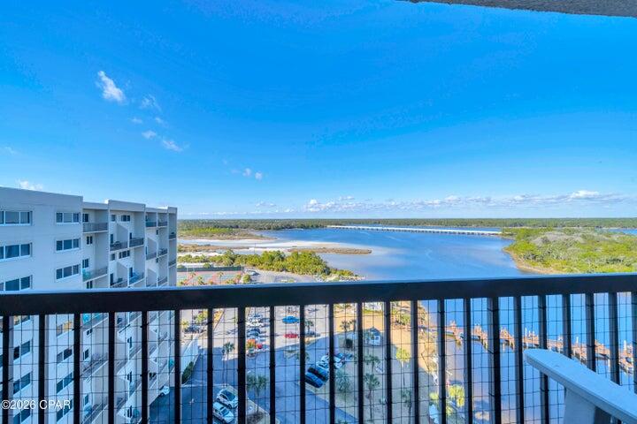 PINNACLE PORT - Residential