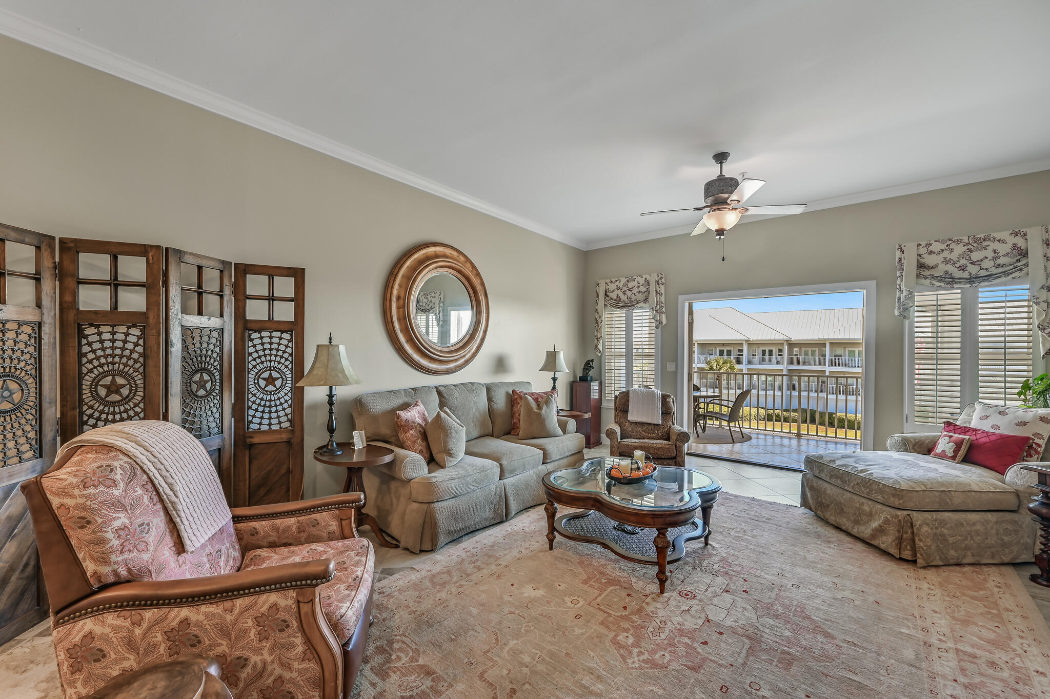 PAVILION PALMS - Residential