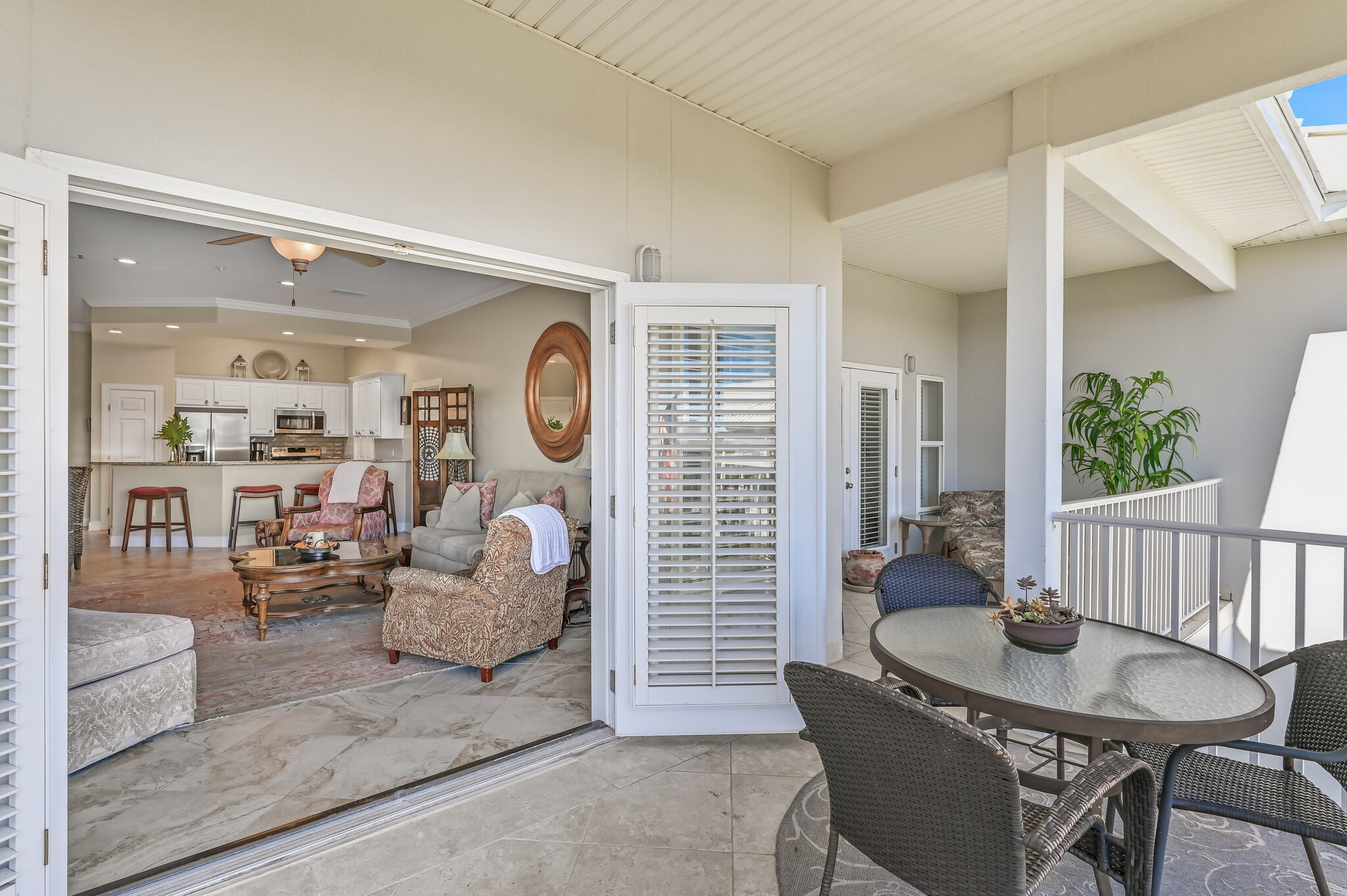 PAVILION PALMS - Residential