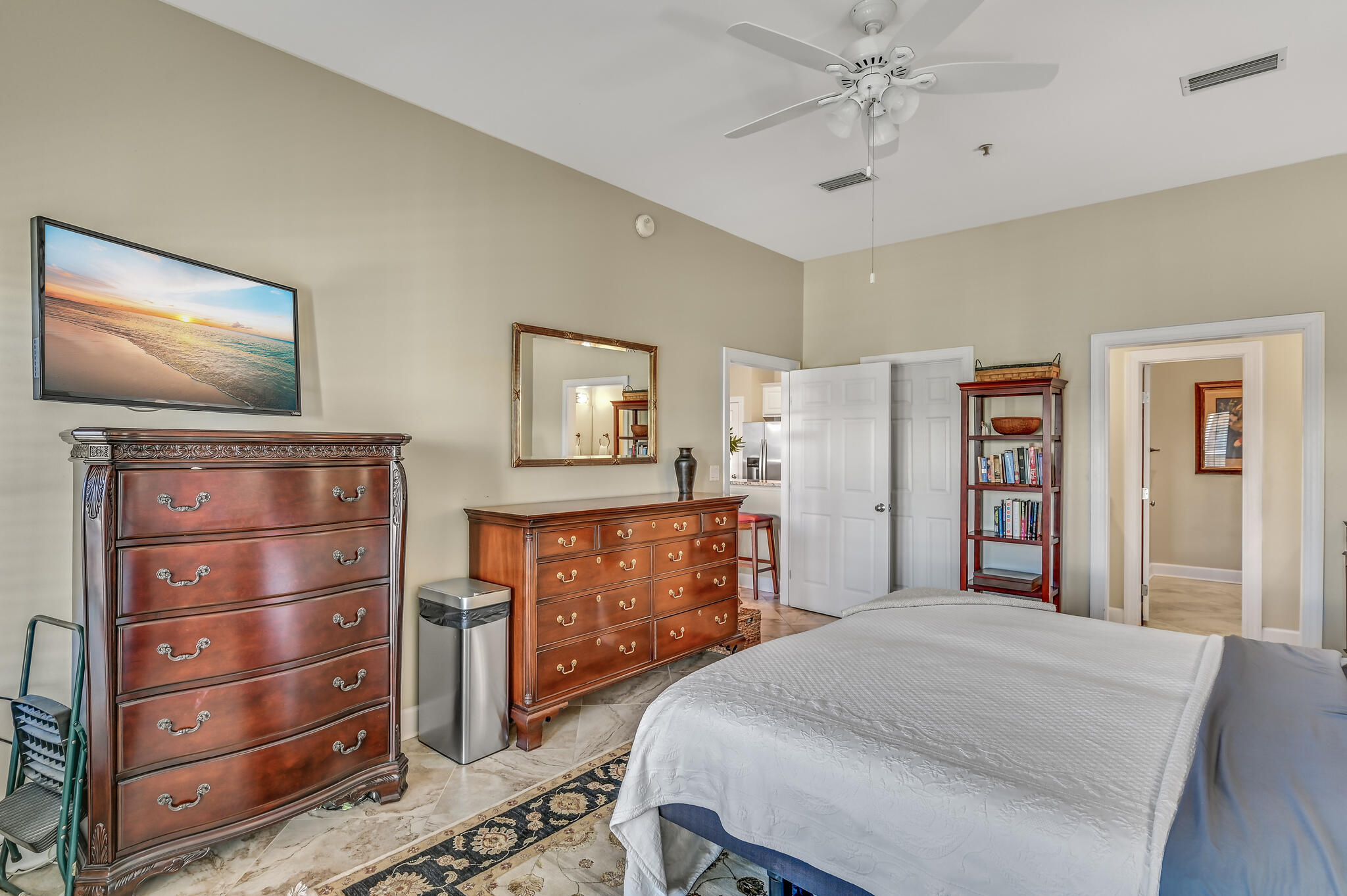 PAVILION PALMS - Residential