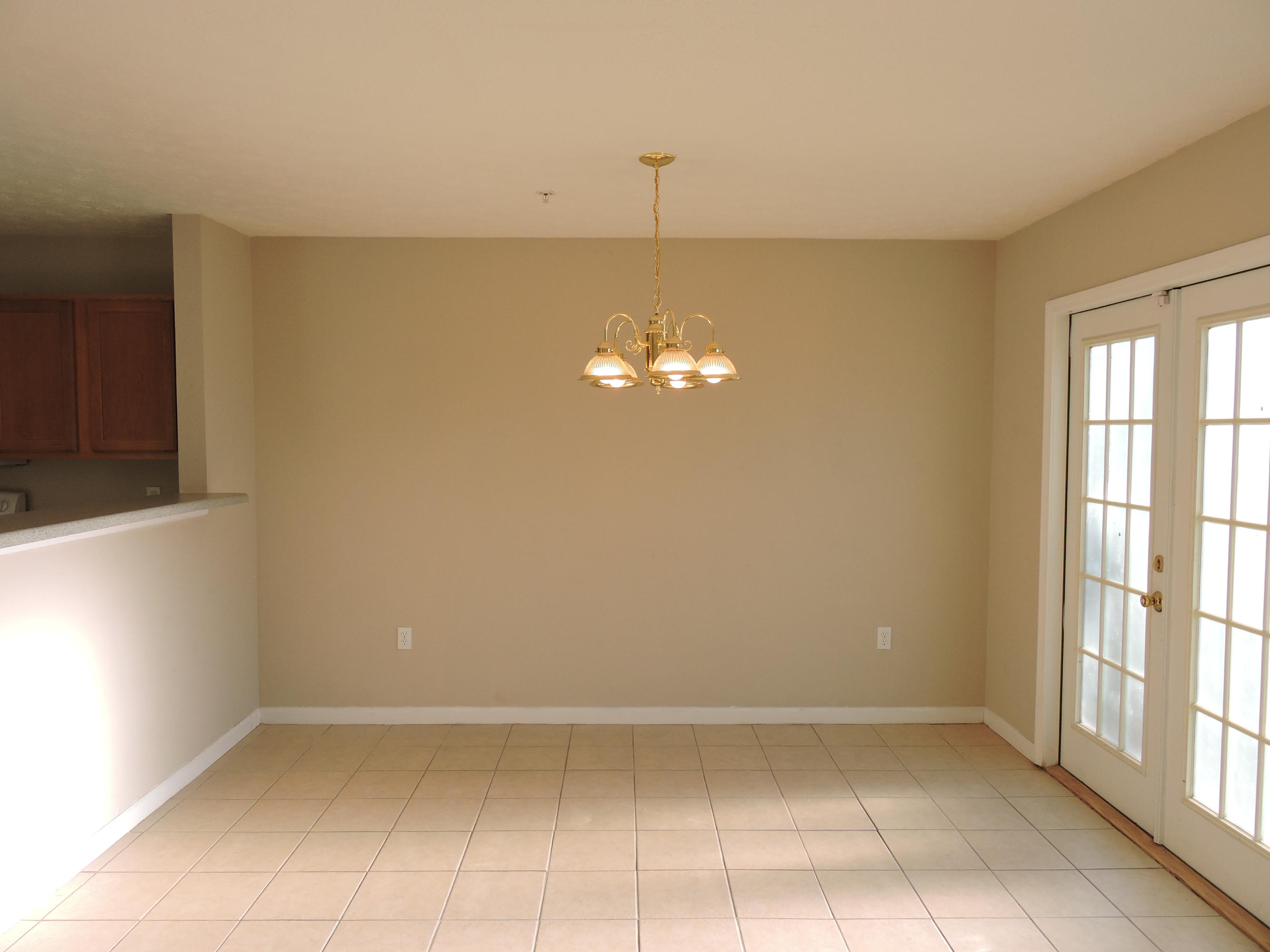 ROLLING PINES - Residential Lease
