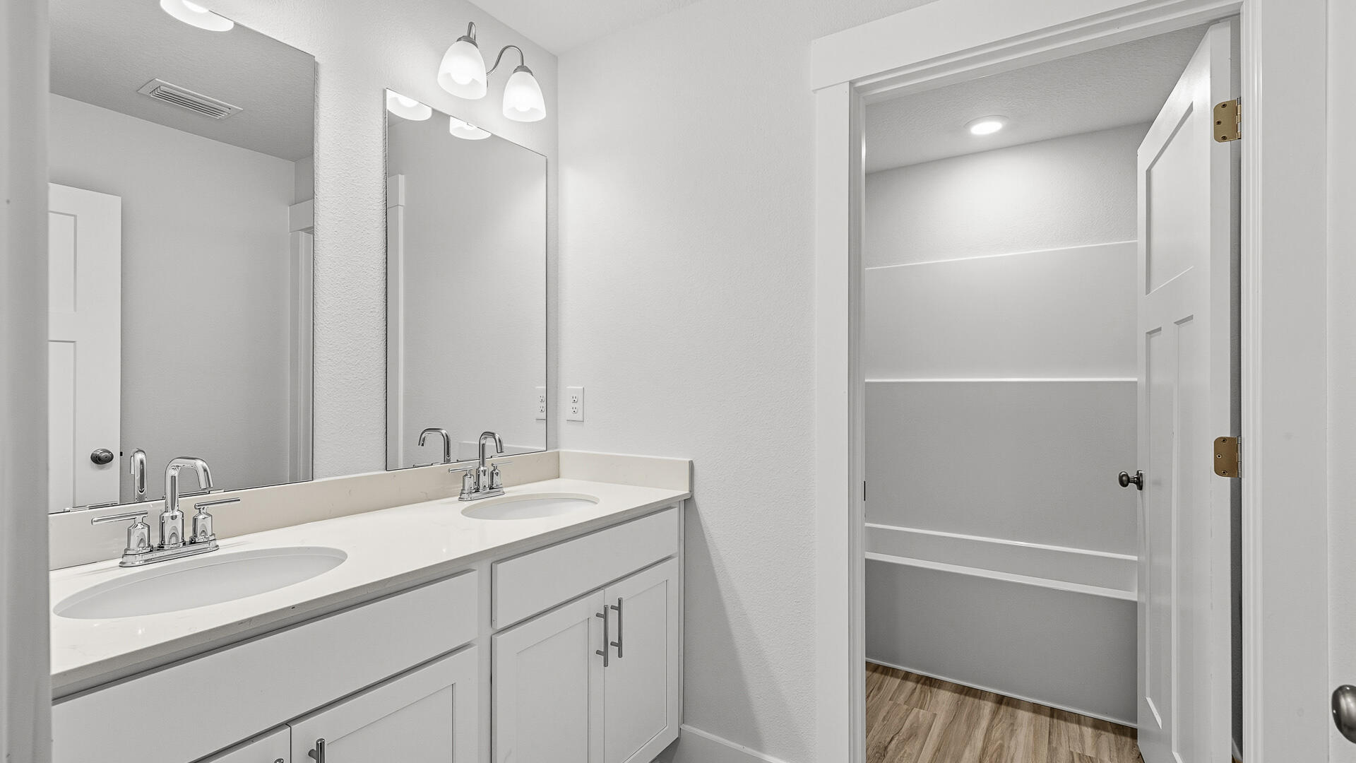 BLACKWATER RESERVE - Residential