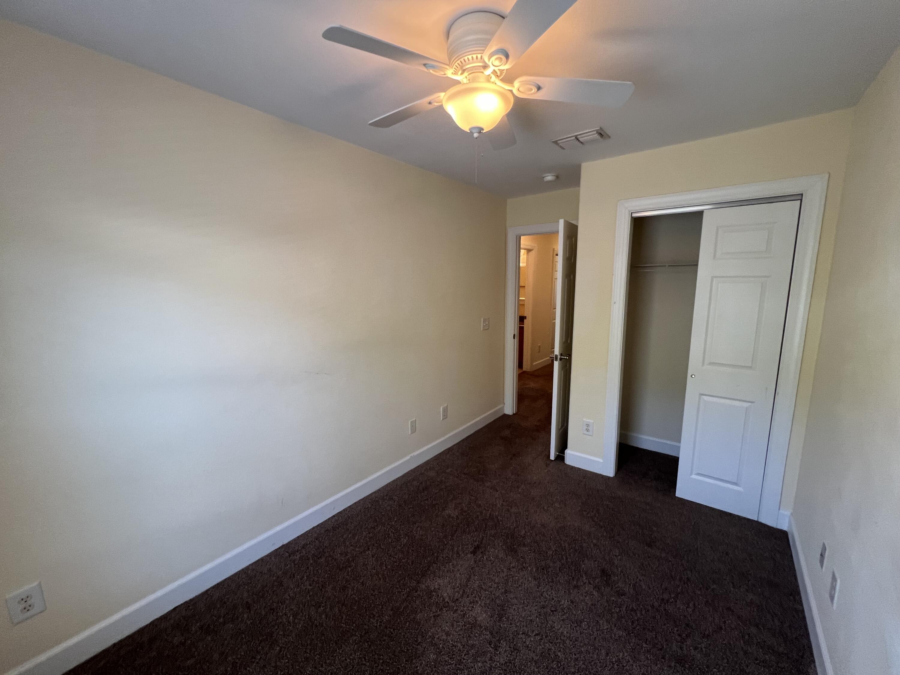 EAGLE BAY - Residential Lease