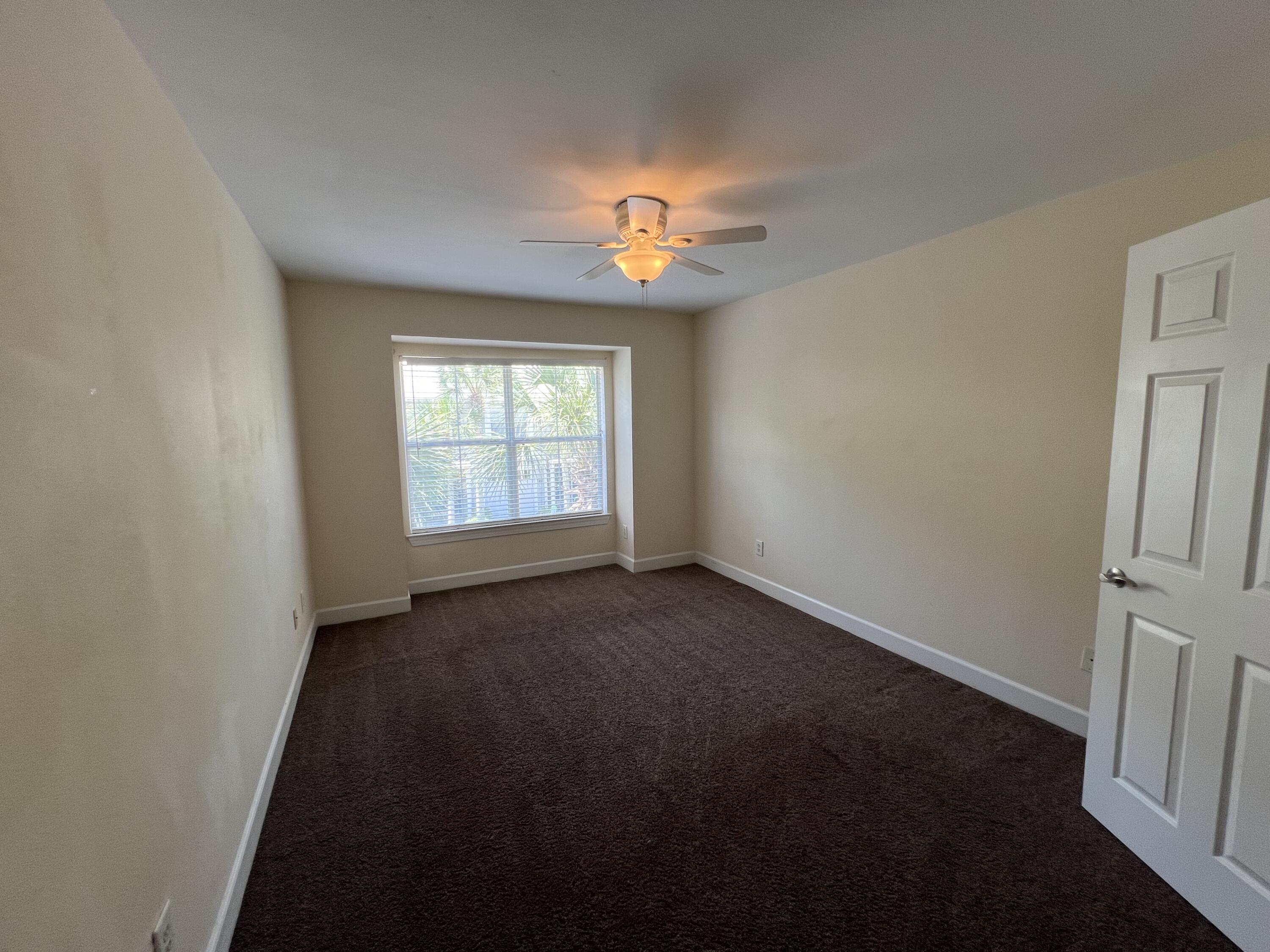EAGLE BAY - Residential Lease