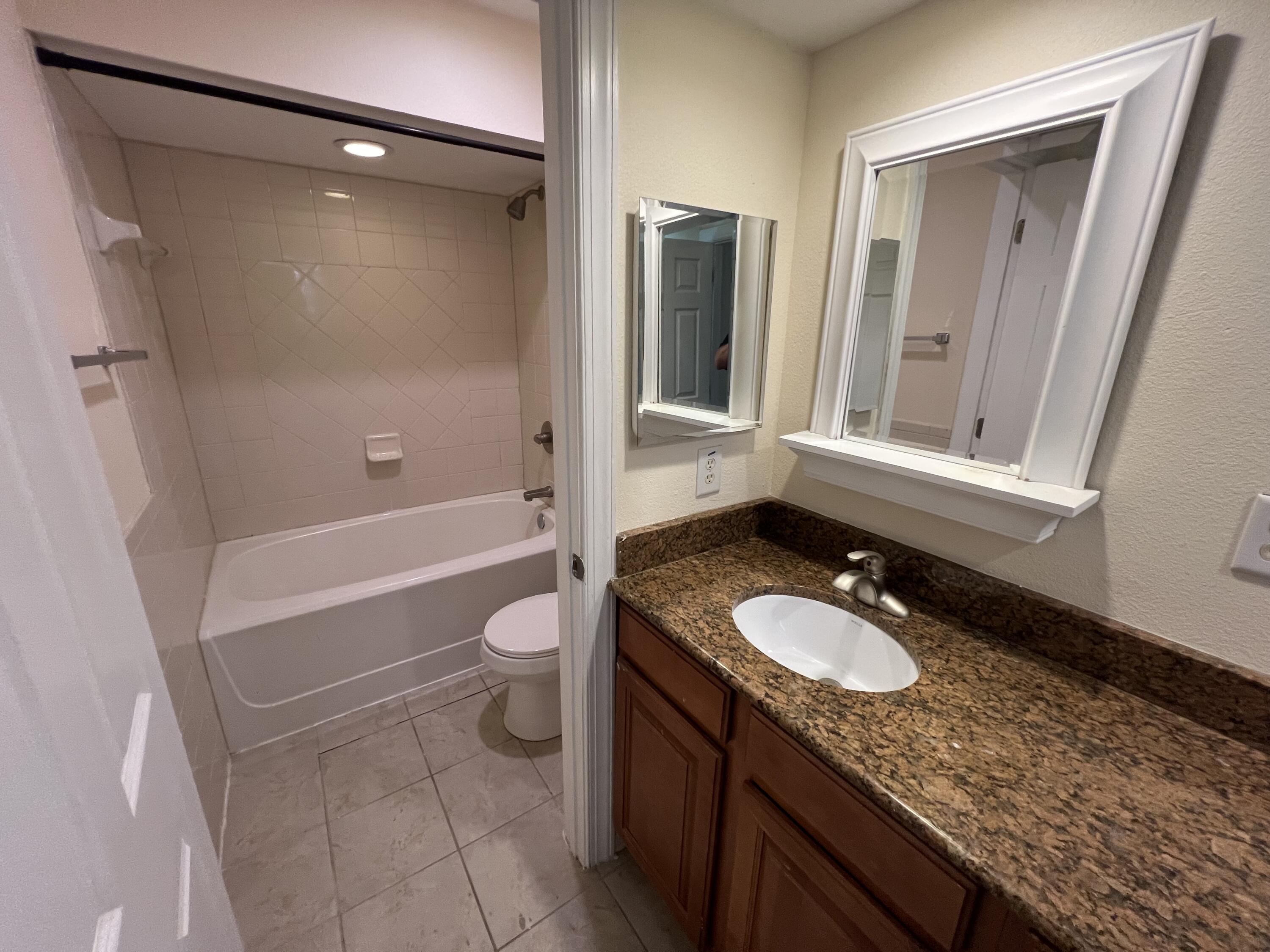 EAGLE BAY - Residential Lease