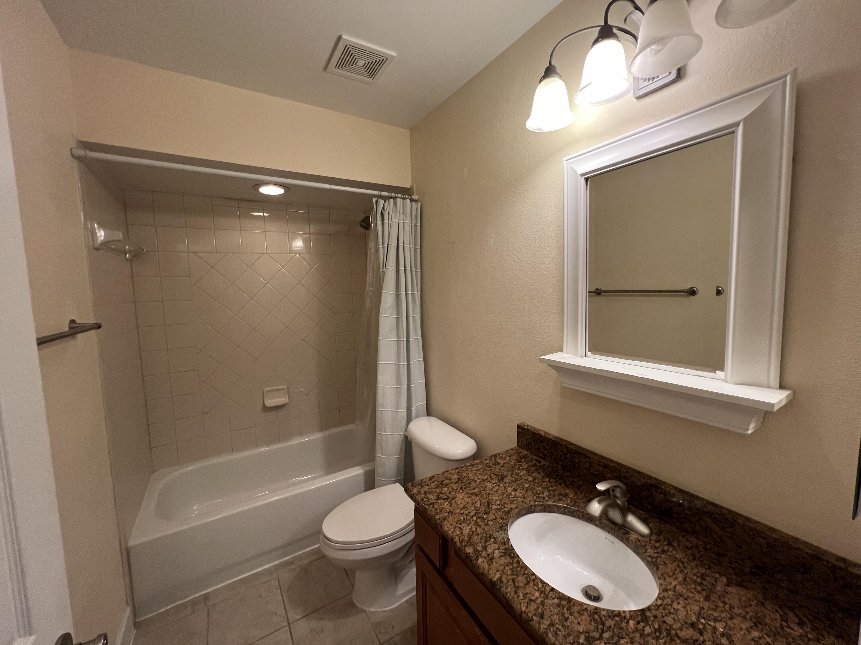 EAGLE BAY - Residential Lease