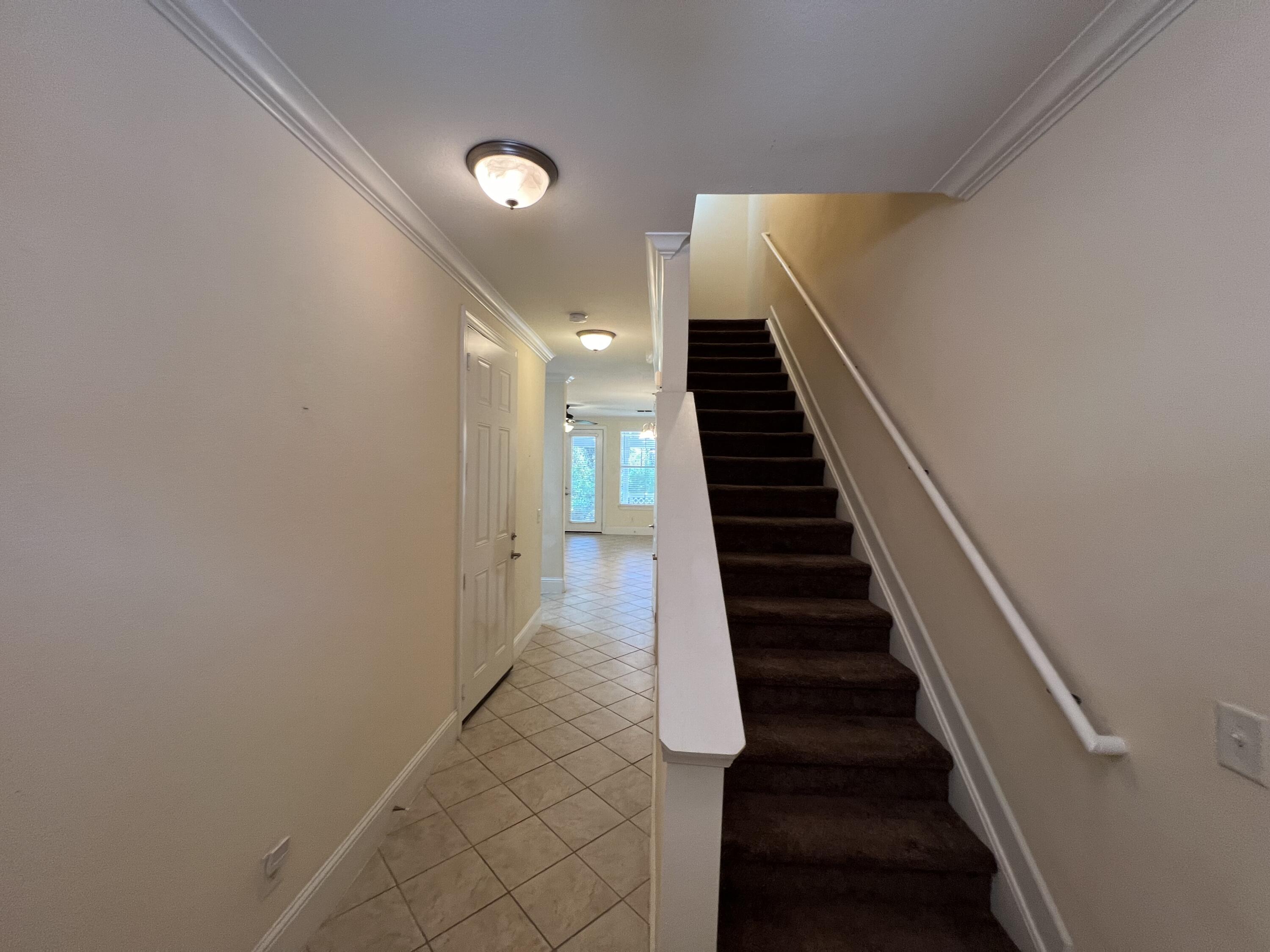 EAGLE BAY - Residential Lease