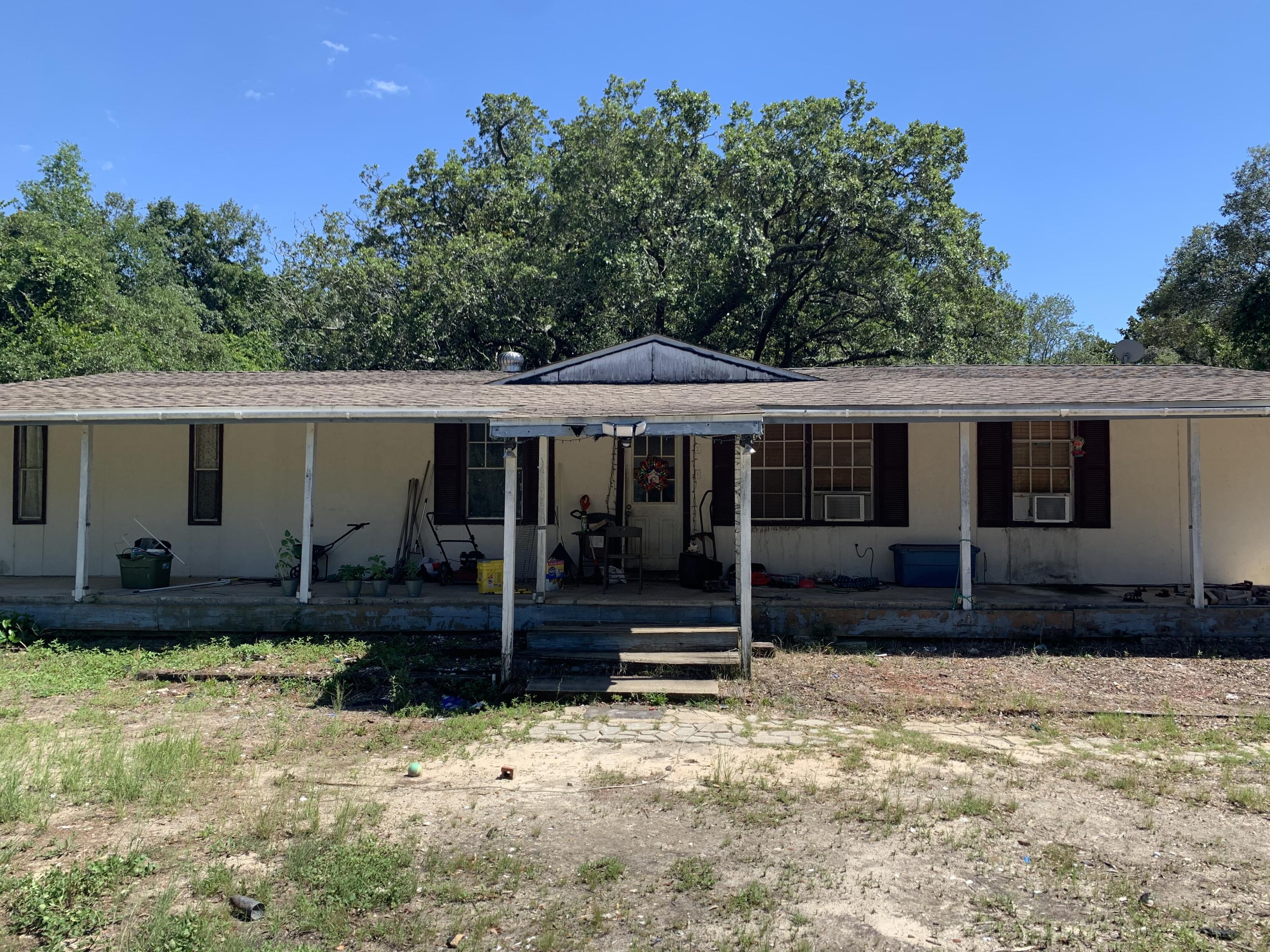 WOODLAWN BEACH - Residential