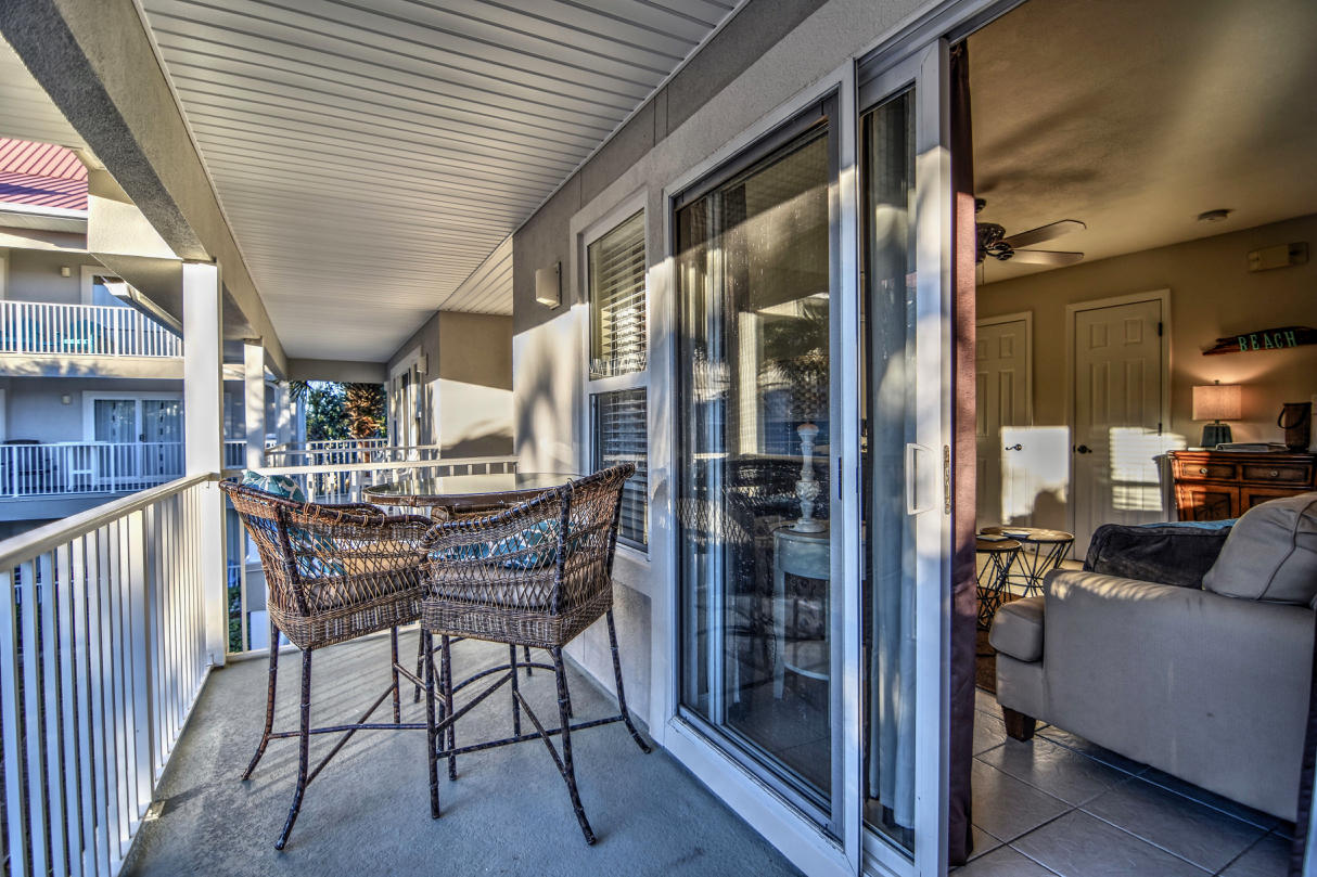 ROLLIN TIDE VILLAS - Residential