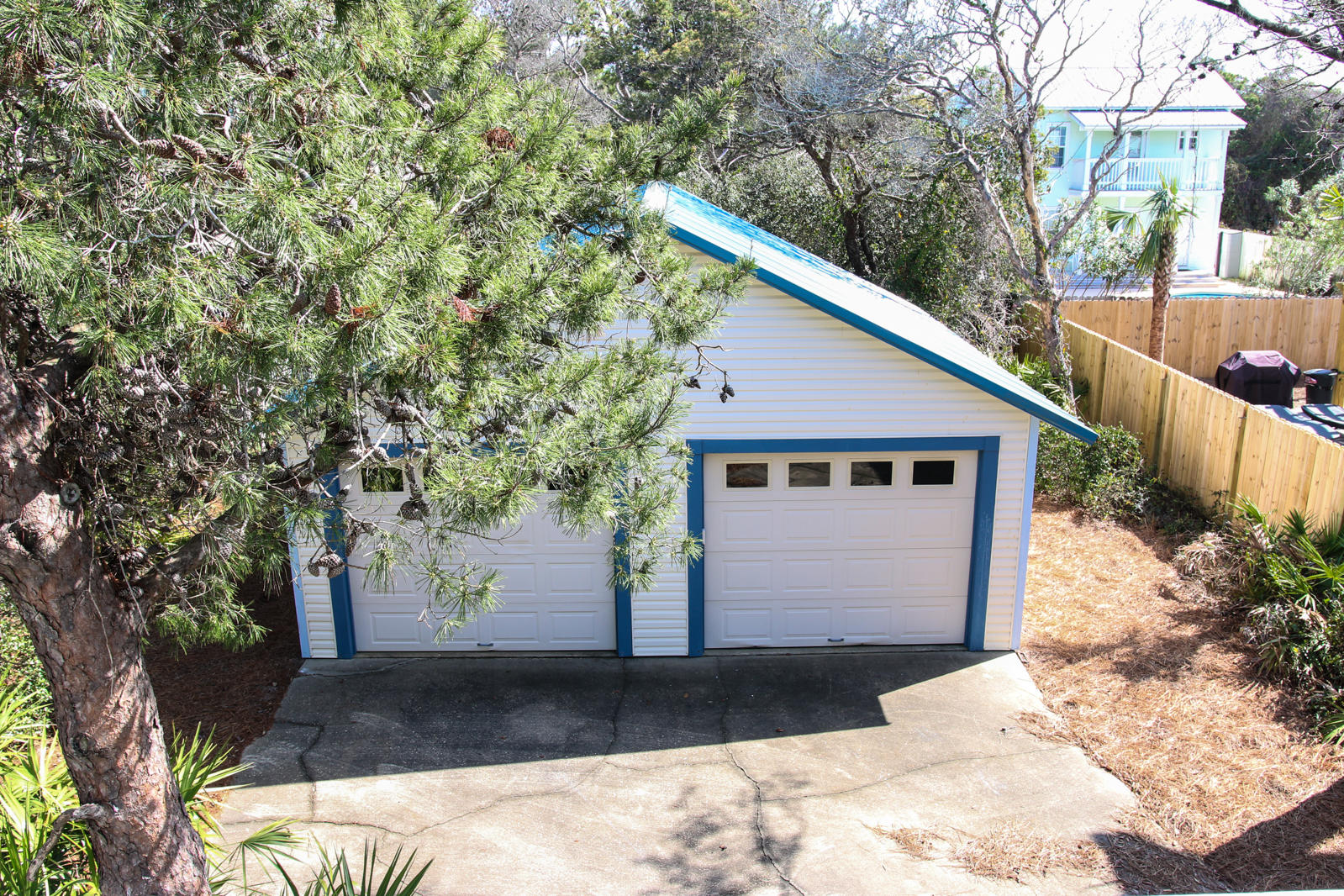 CRYSTAL BEACH
Crystal Beach Lot 16 BLK 21 - Residential Lease