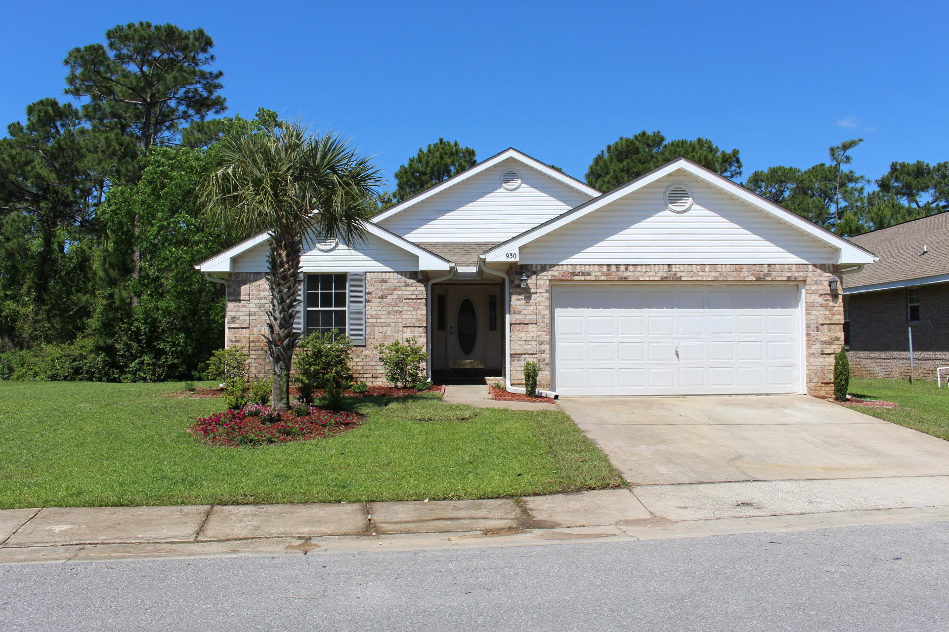 MARSH HARBOR - Residential Lease