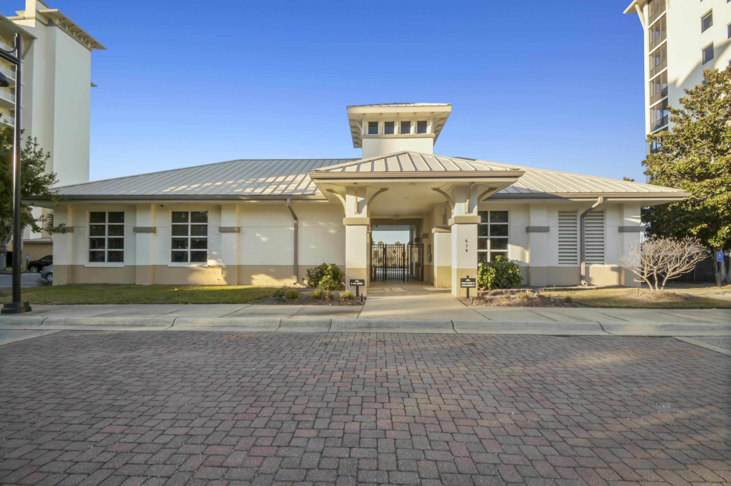LA SALBADORA AT LOST KEY GOLF & BEACH CLUB CONDO - Residential