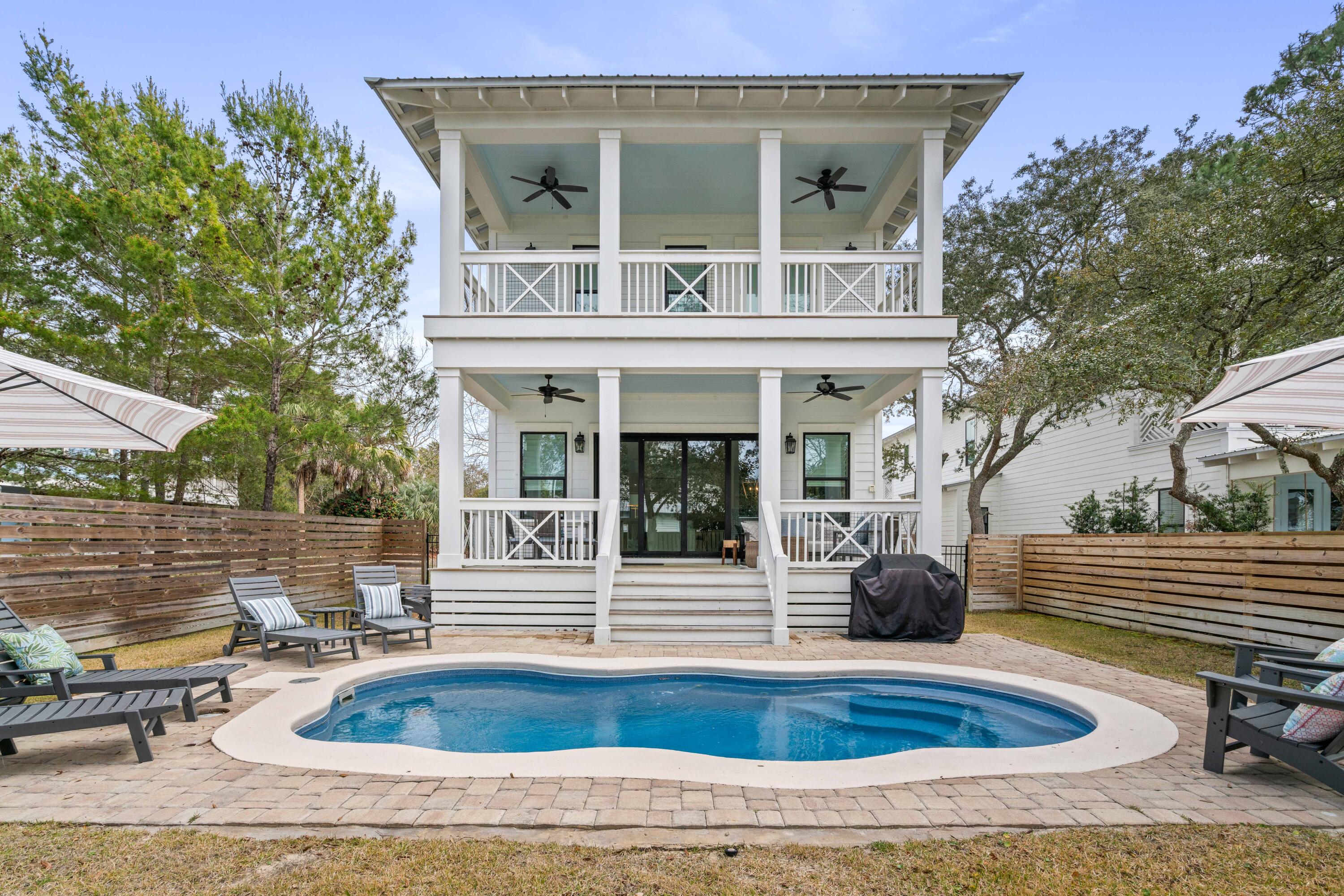 EASTERN LAKE S/D - Residential
