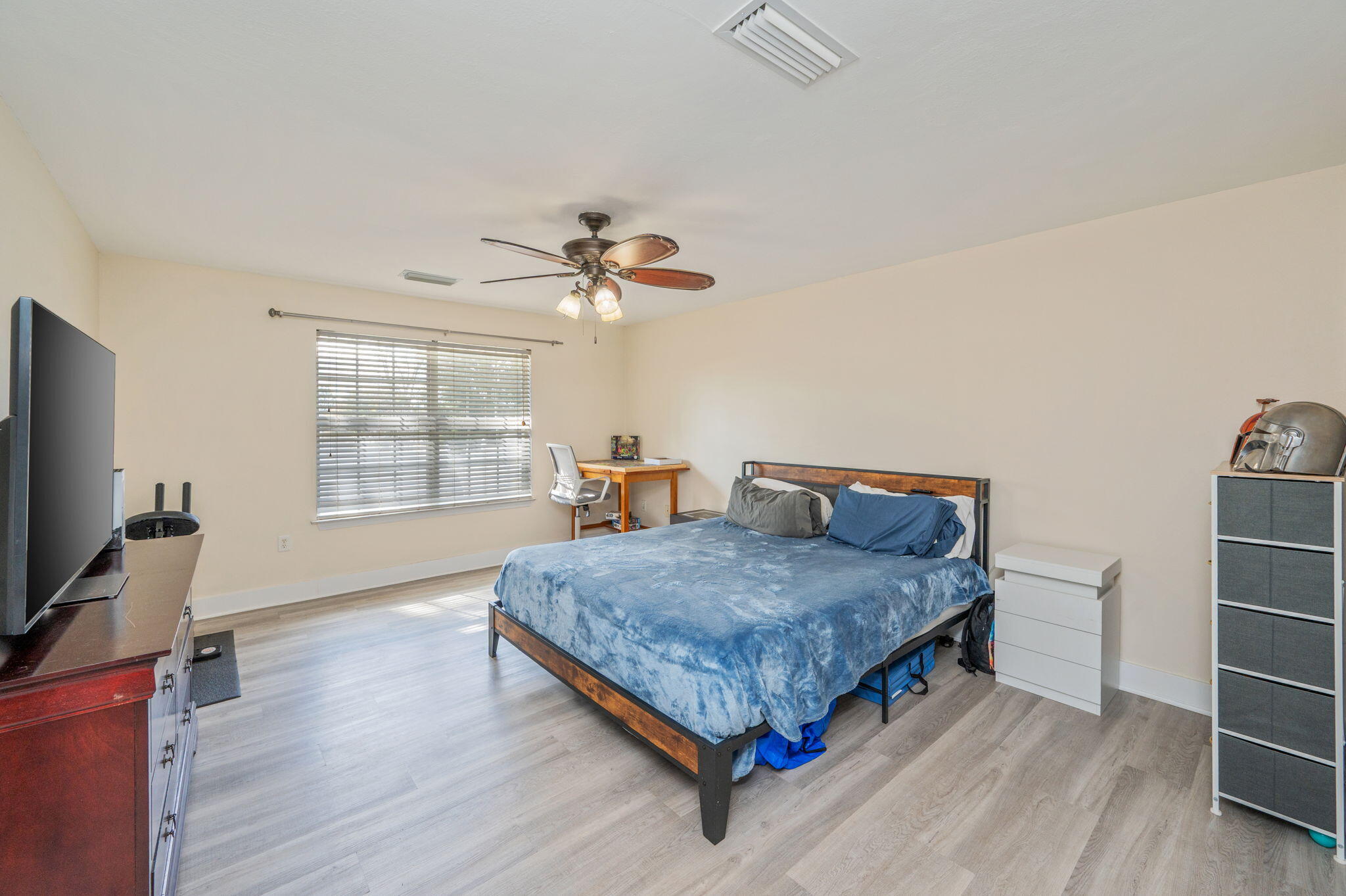 SILVER OAKS PH 2 - Residential Lease