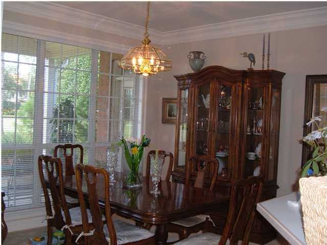 OAKMONT PLACE - Residential Lease