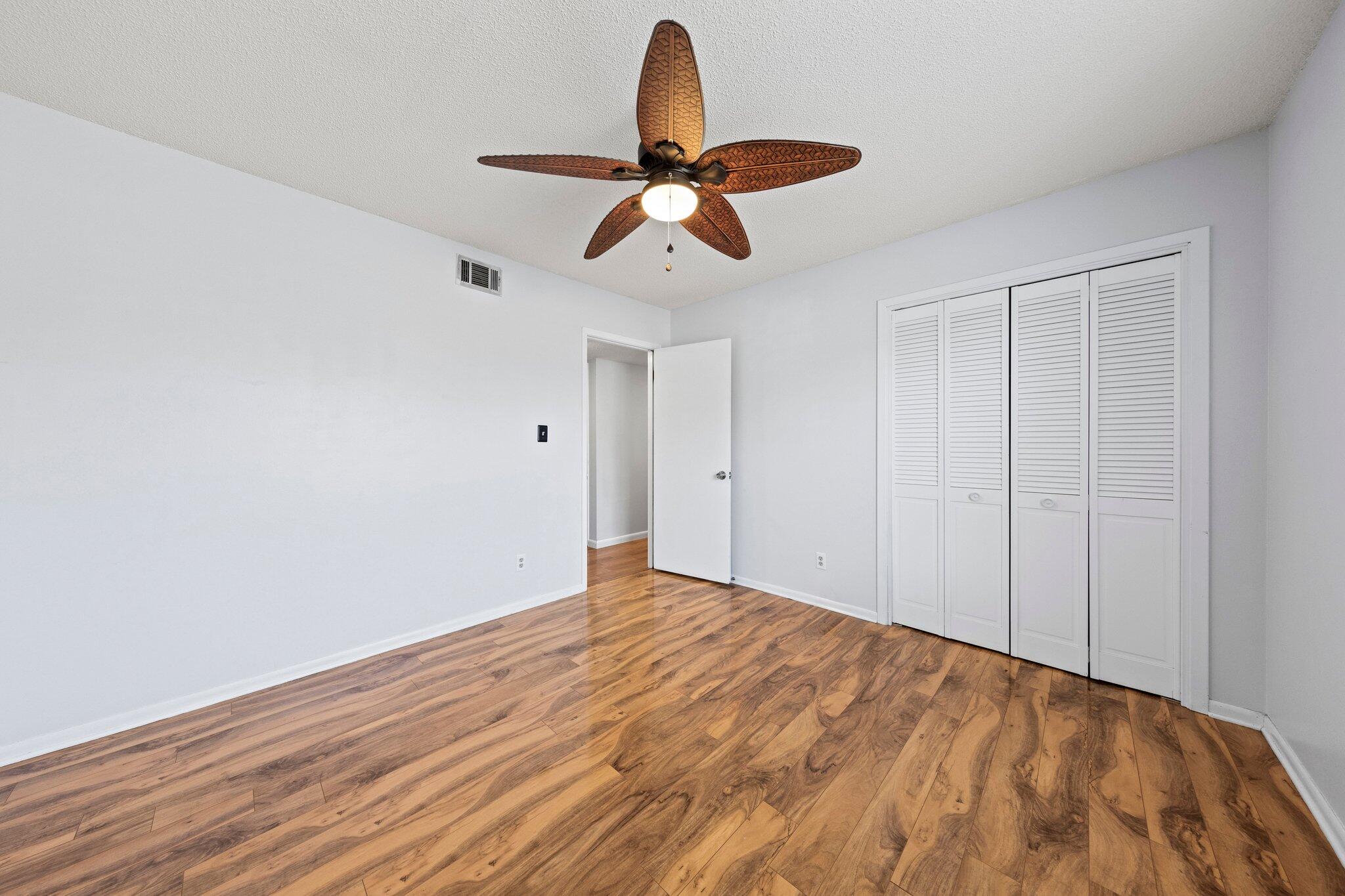 RAINTREE ESTATES - Residential Lease
