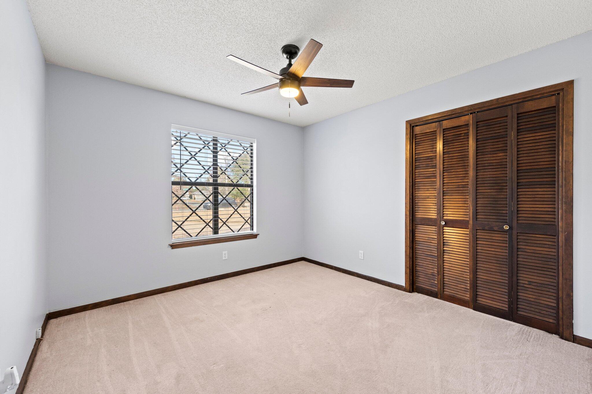 RAINTREE ESTATES - Residential Lease