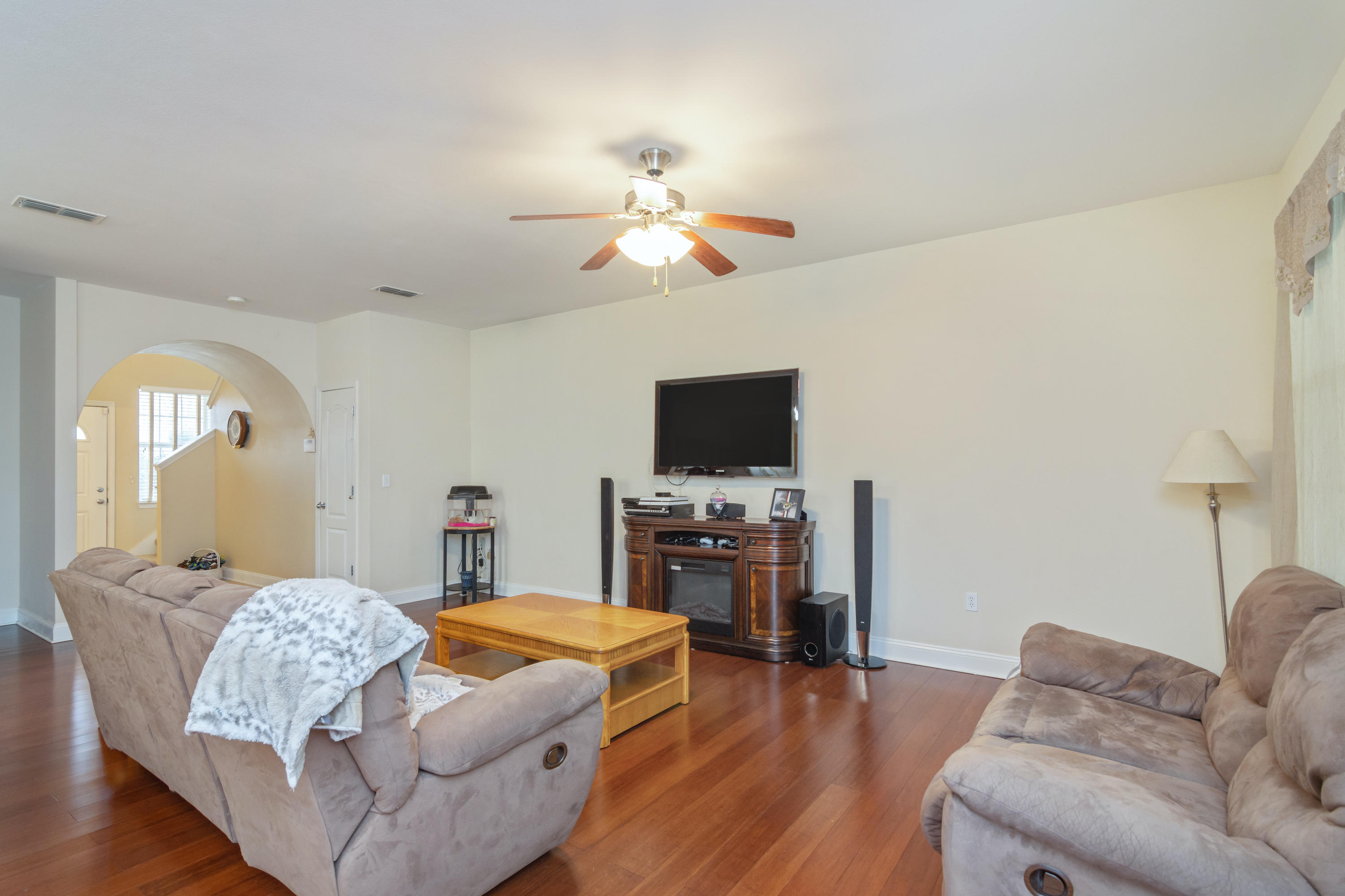 SANDY RIDGE ESTATES - Residential