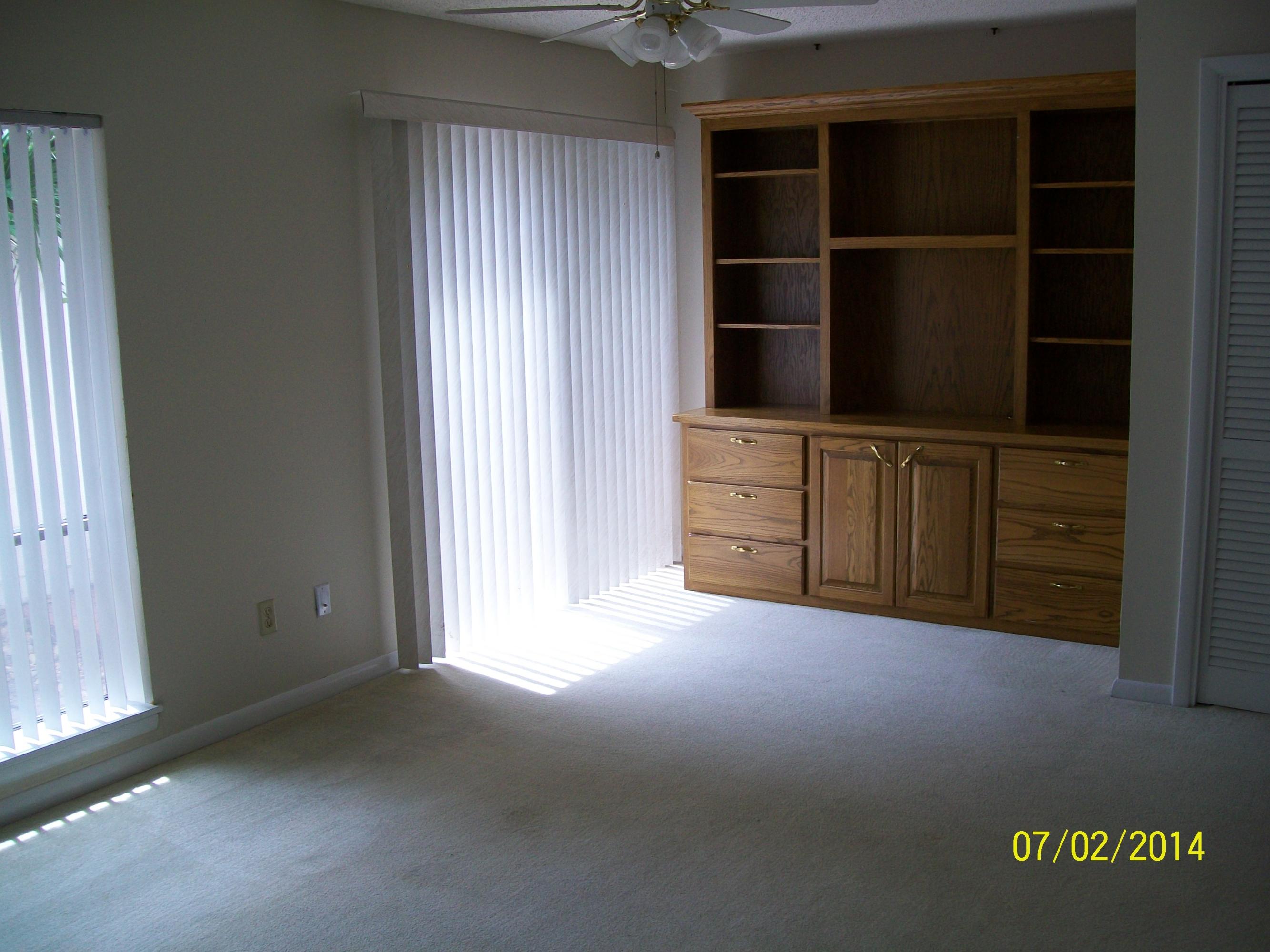 CASA DEL MAR - Residential Lease