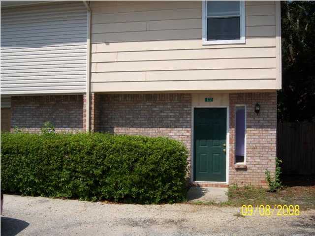 SCOTTWOOD - Residential Lease
