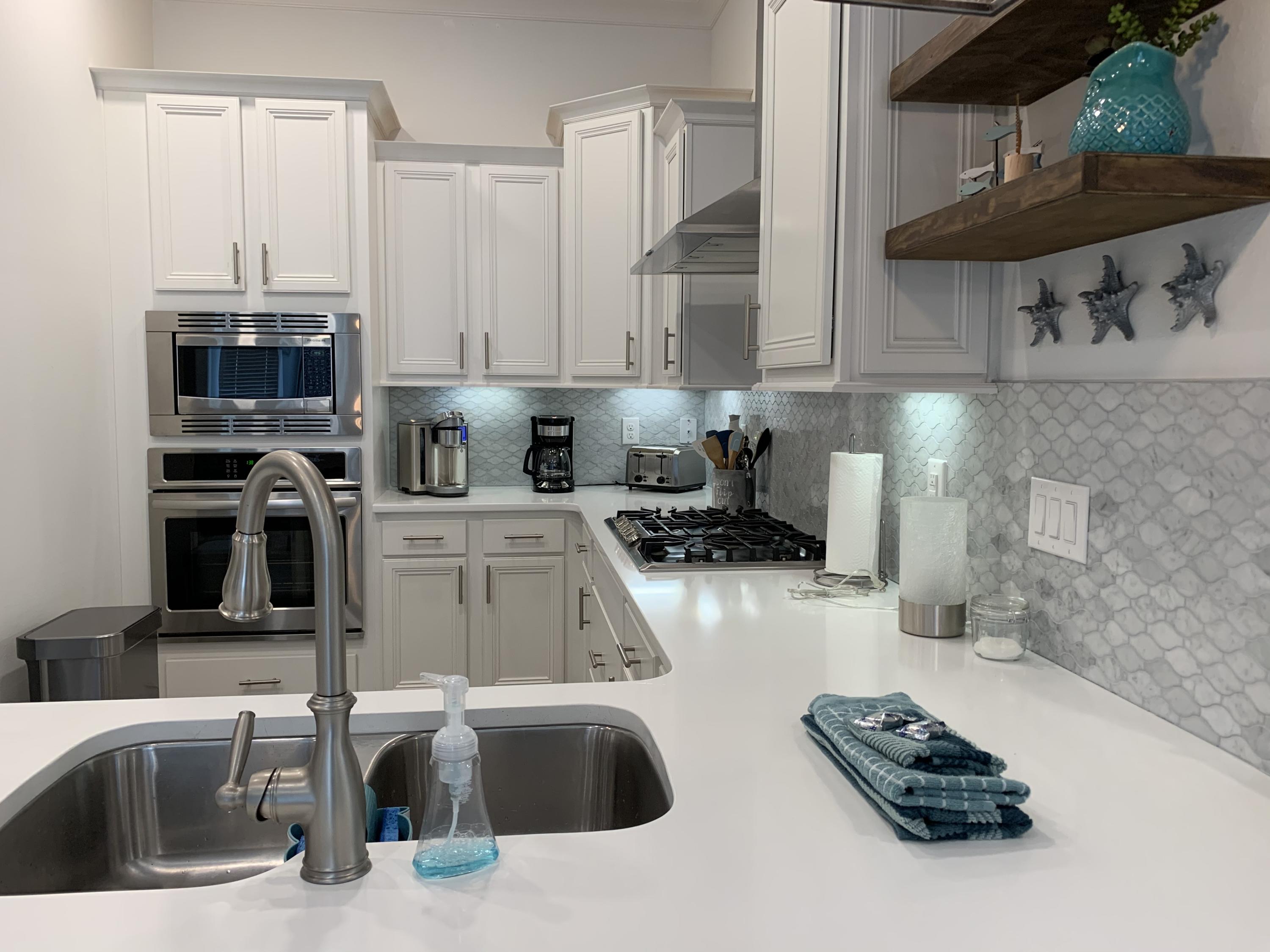 PROMINENCE - Residential Lease