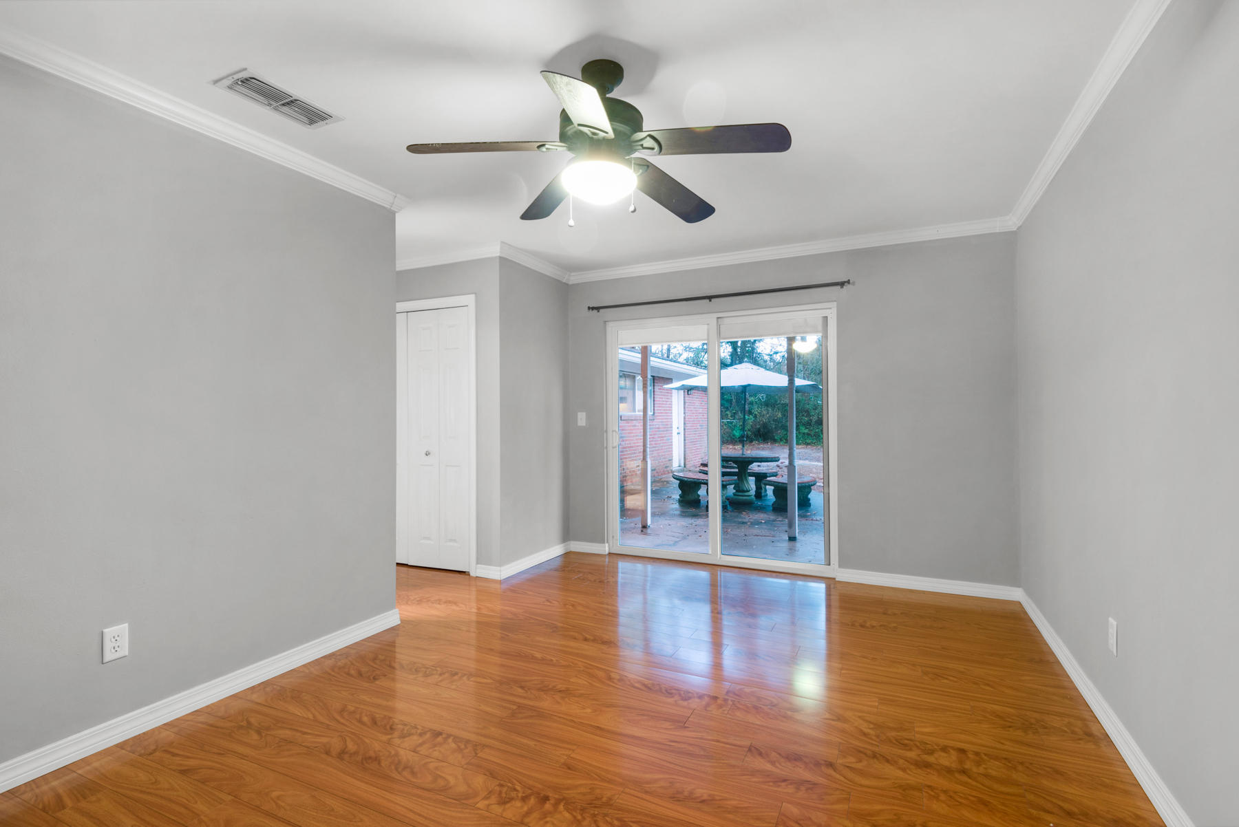 PALM ESTATES UNIT 2 - Residential Lease