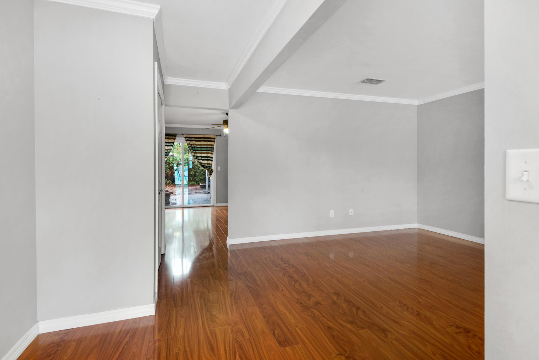 PALM ESTATES UNIT 2 - Residential Lease
