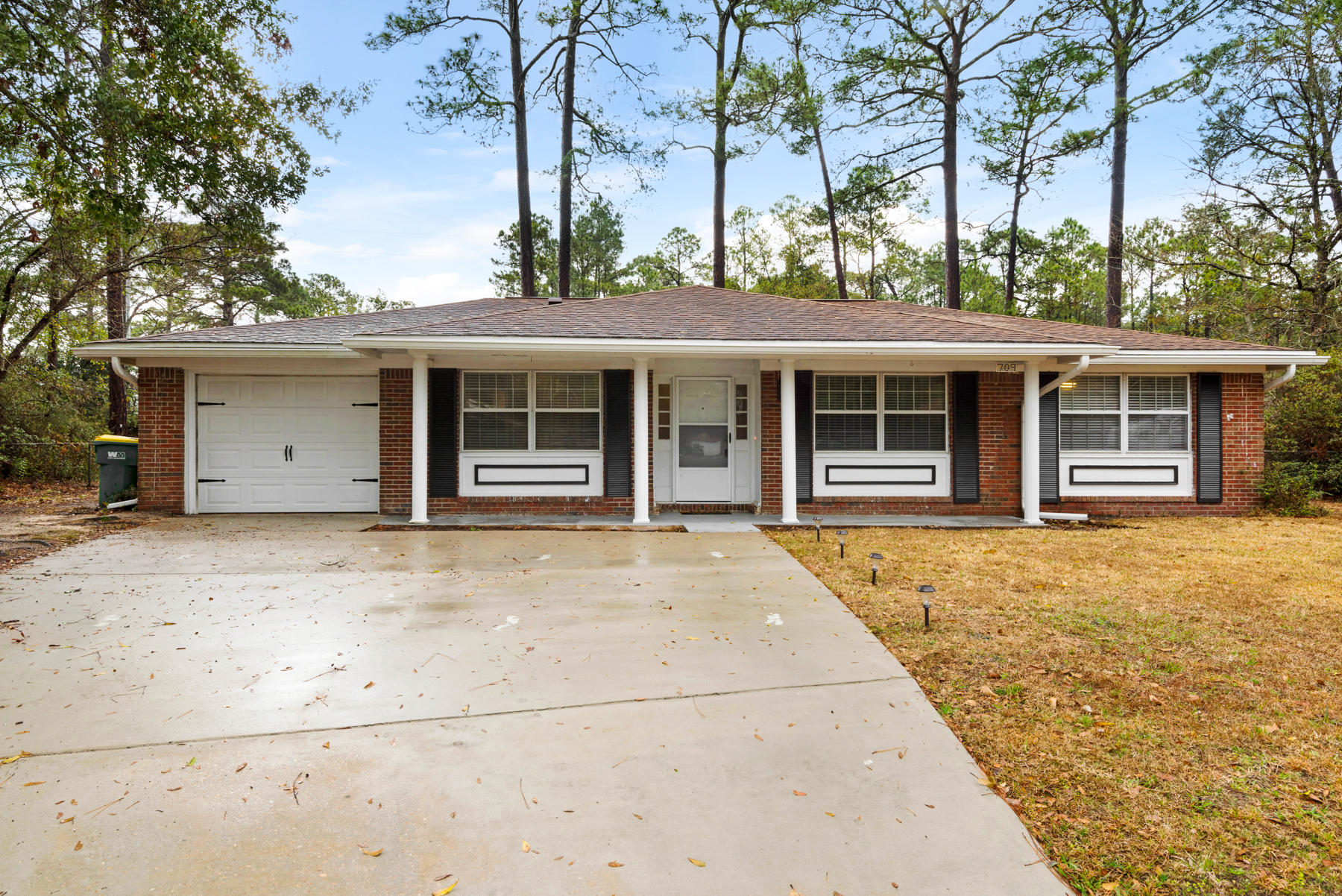 PALM ESTATES UNIT 2 - Residential Lease