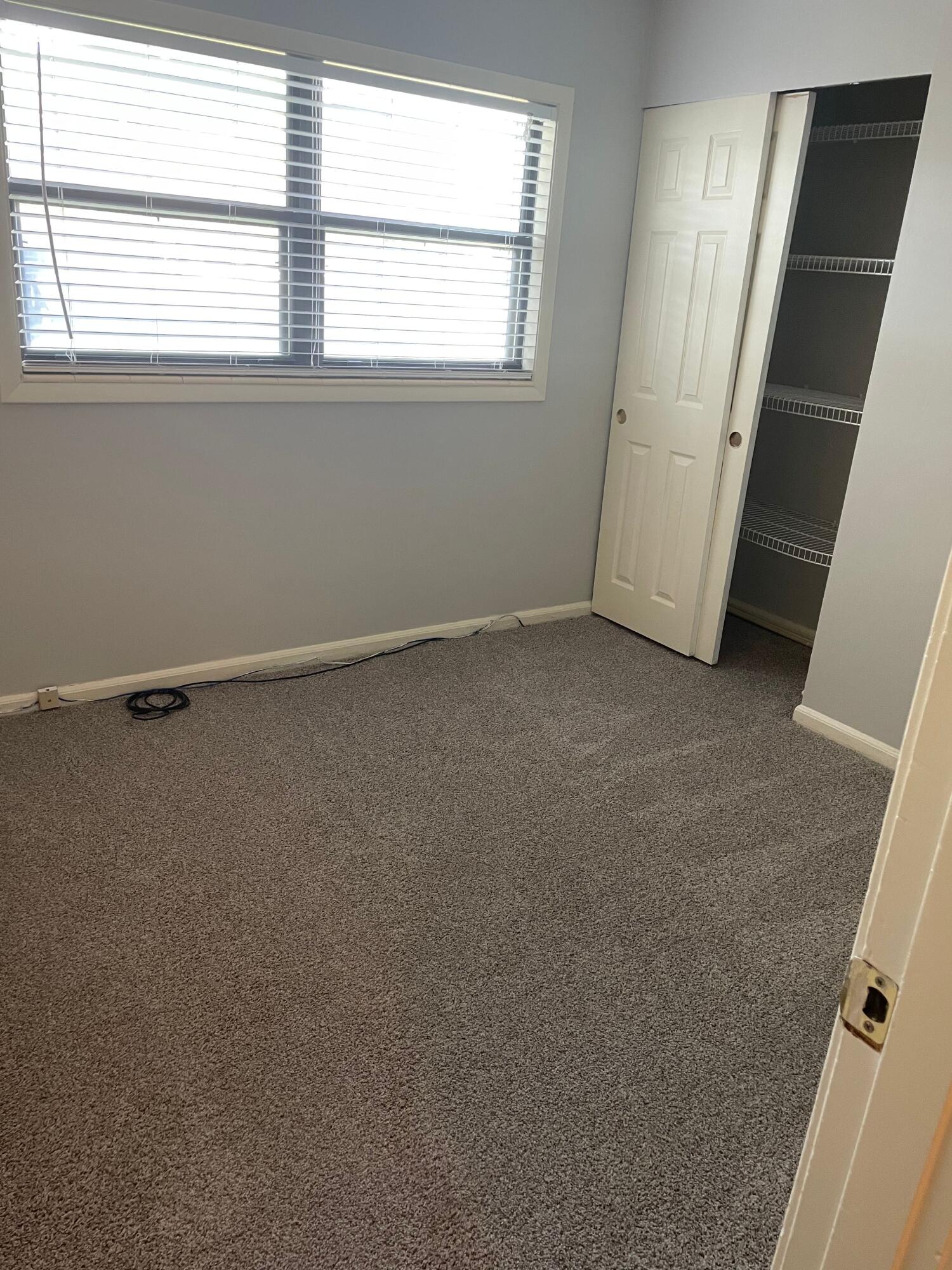 ELLIOTT POINT 10TH ADDN
LOT 29   BLK  18 - Residential Lease