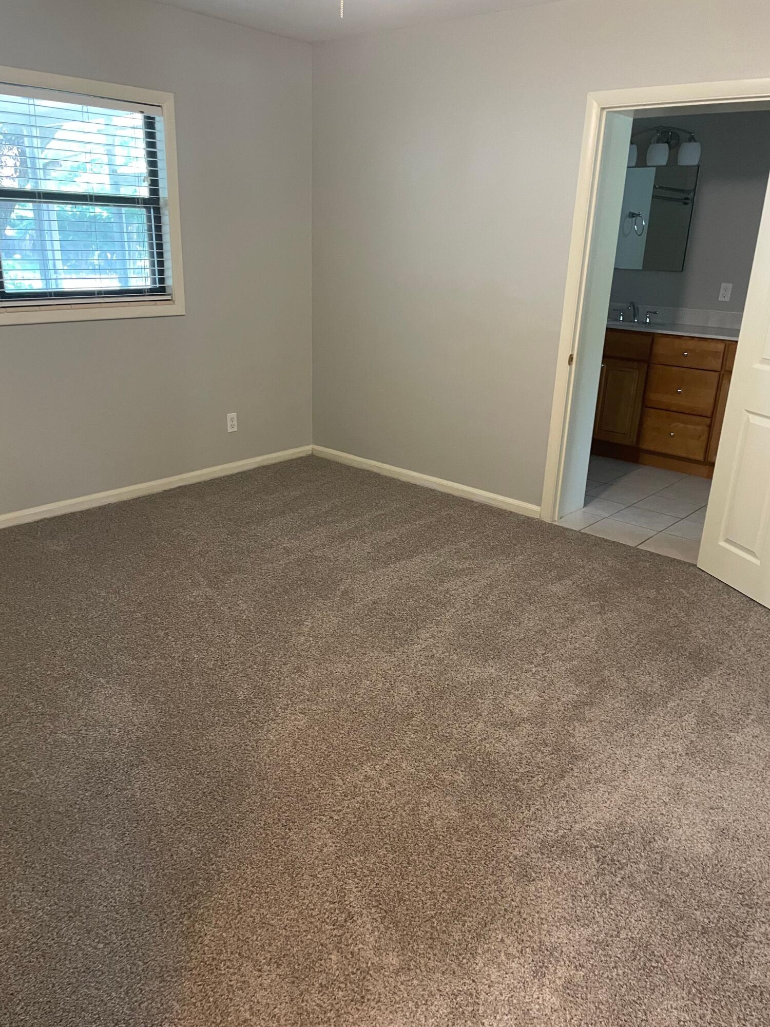 ELLIOTT POINT 10TH ADDN
LOT 29   BLK  18 - Residential Lease