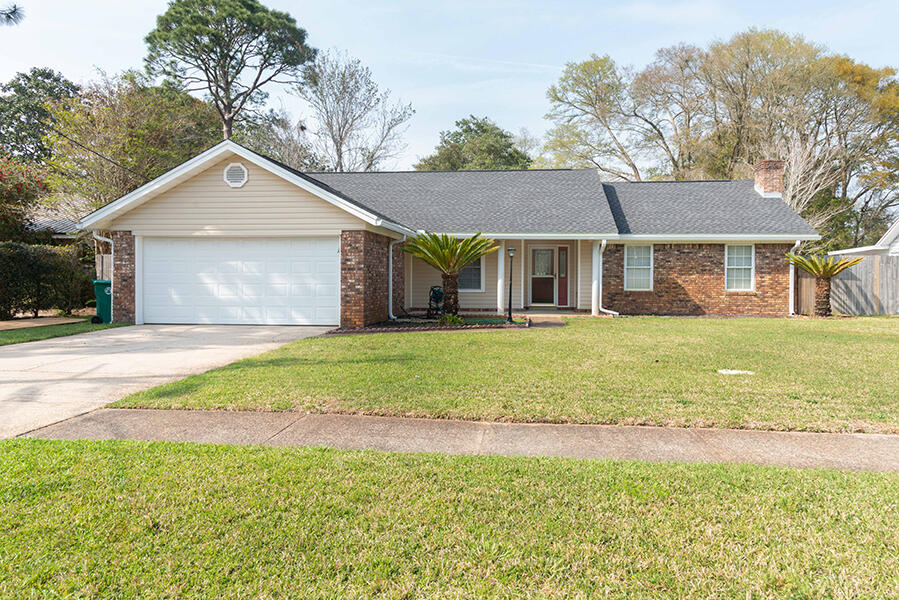 MARY ESTHER MANOR - Residential Lease