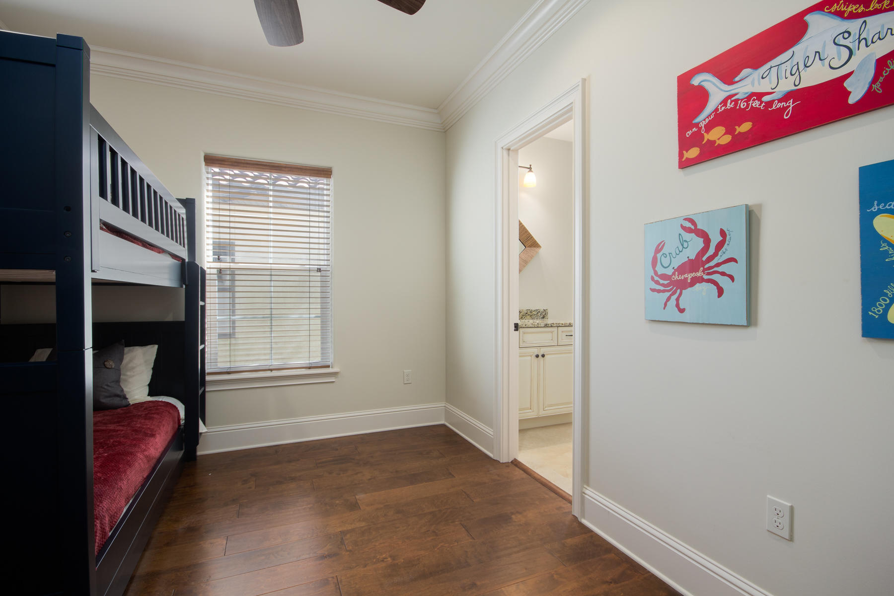 VILLA LAGO - Residential Lease
