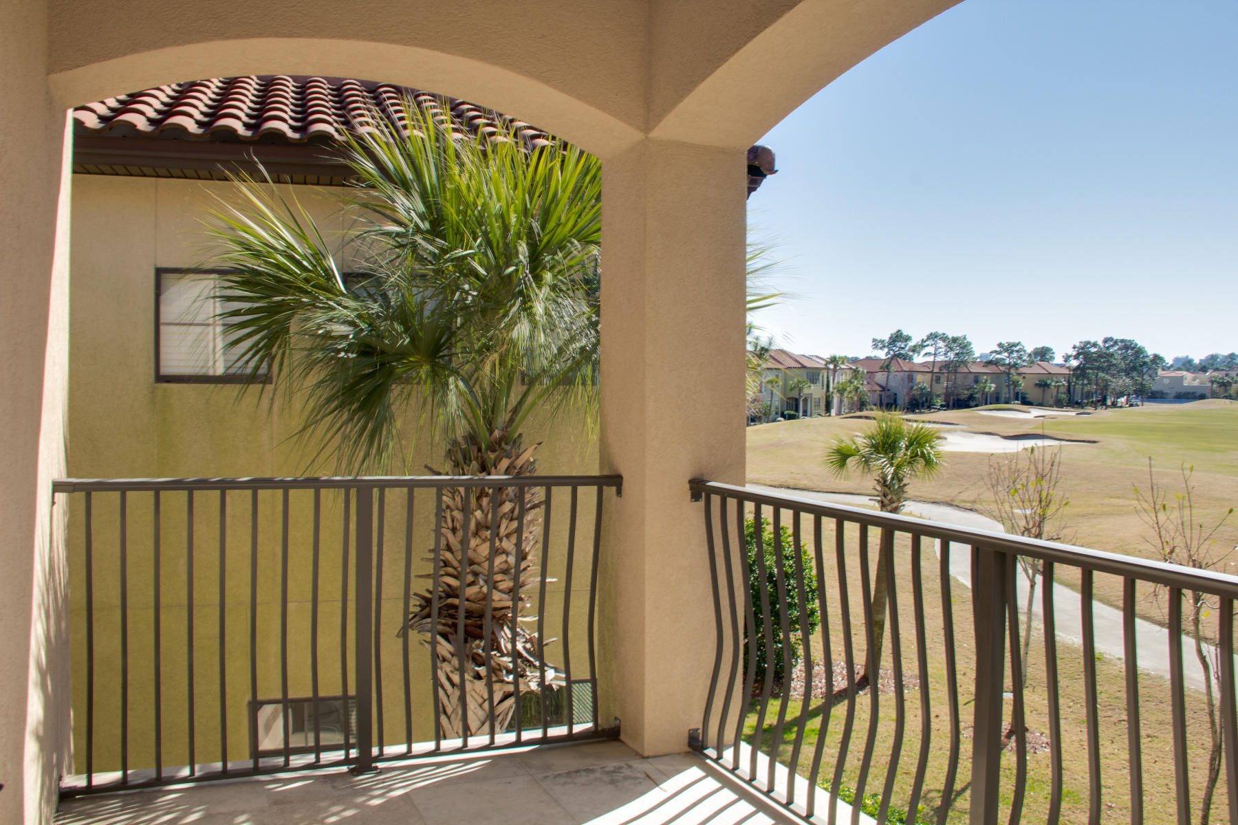 VILLA LAGO - Residential Lease