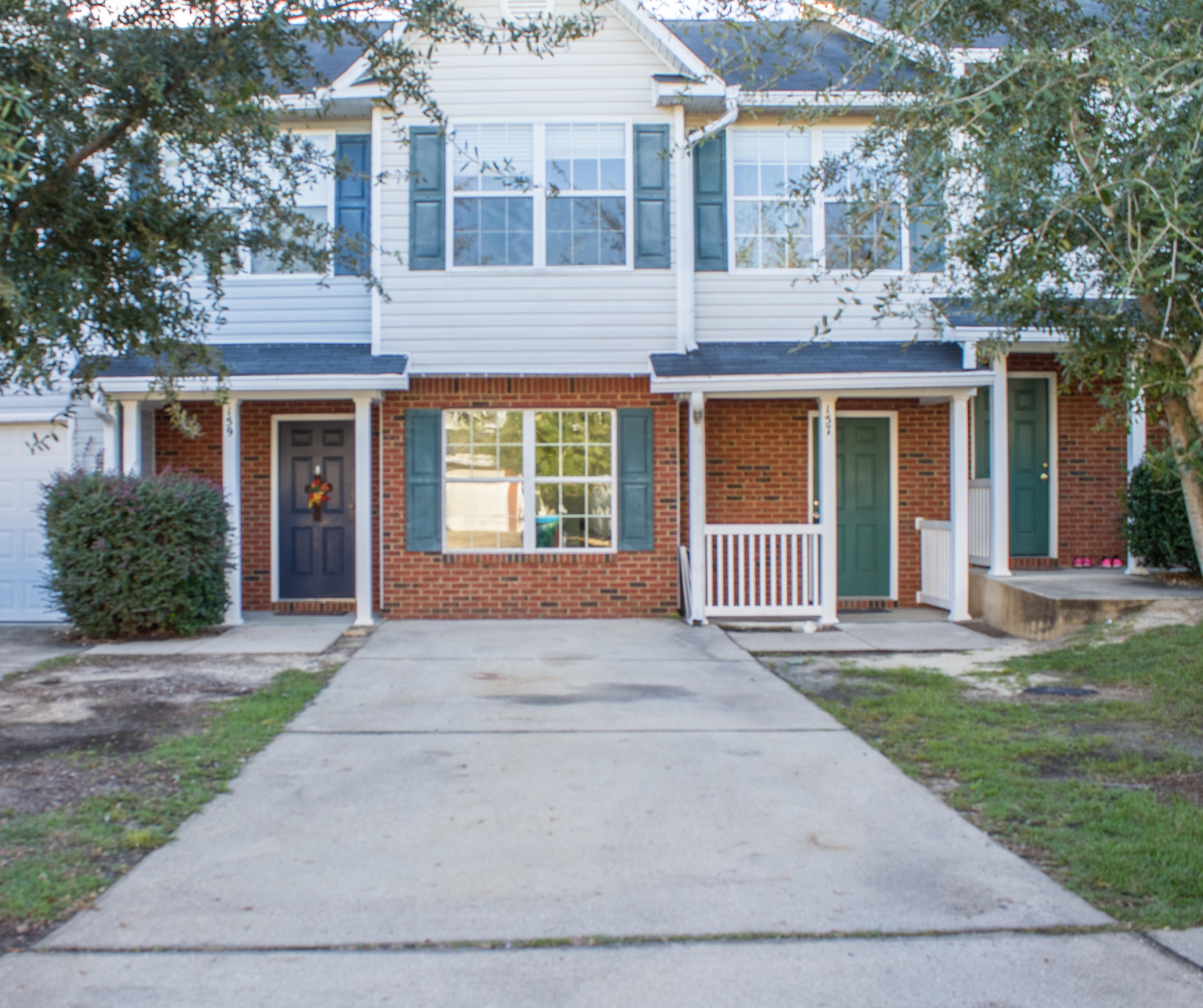 ROLLING PINES - Residential