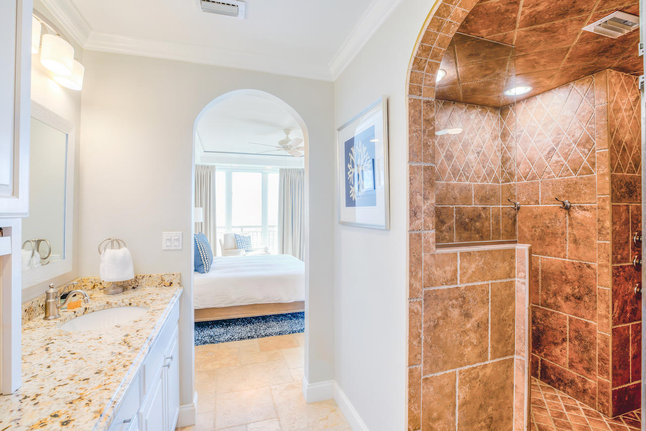 HIGH POINTE RESORT CONDO - Residential