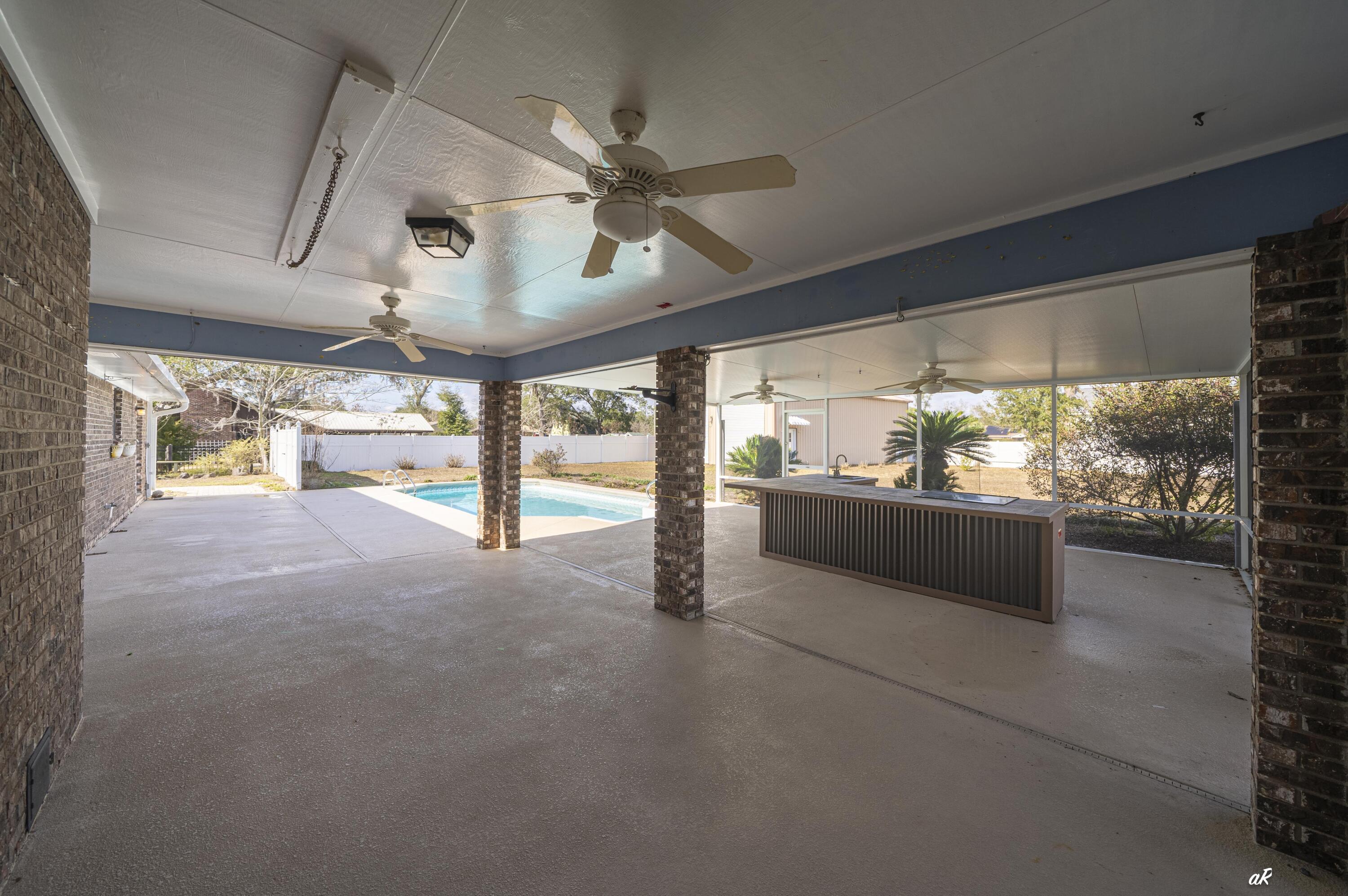Deerpoint Lake Heights - Residential