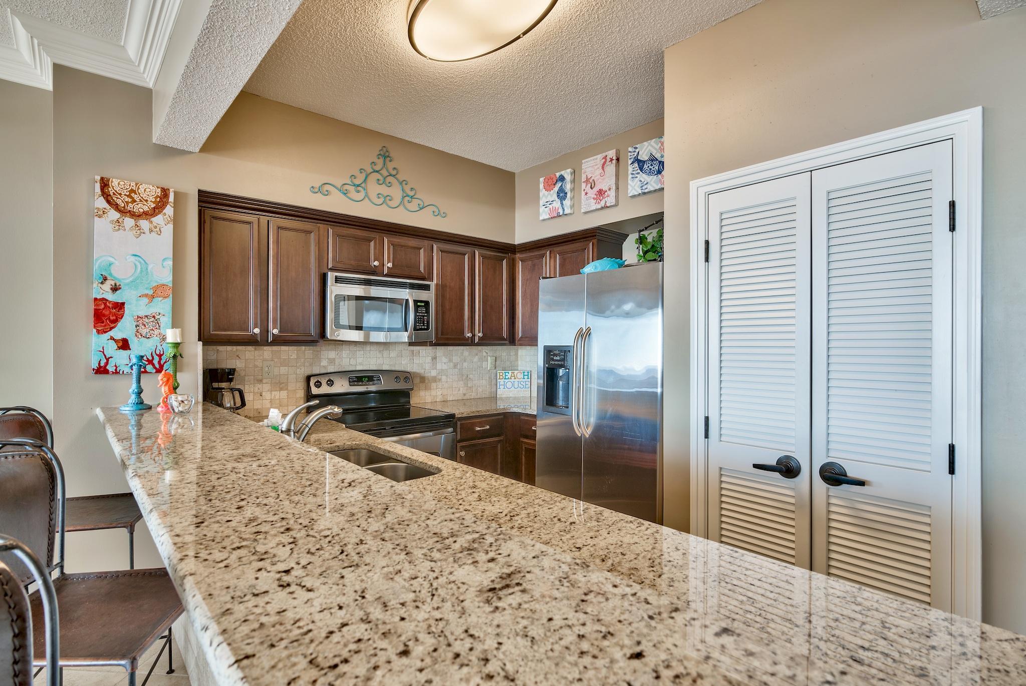 TIDES AT TOPS'L - Residential