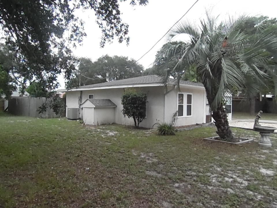 RIVIERA BEACH - Residential