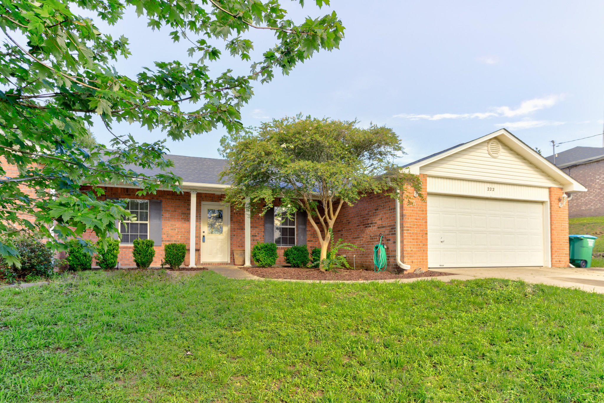 COUNTRYVIEW ESTATES 9TH ADDN - Residential