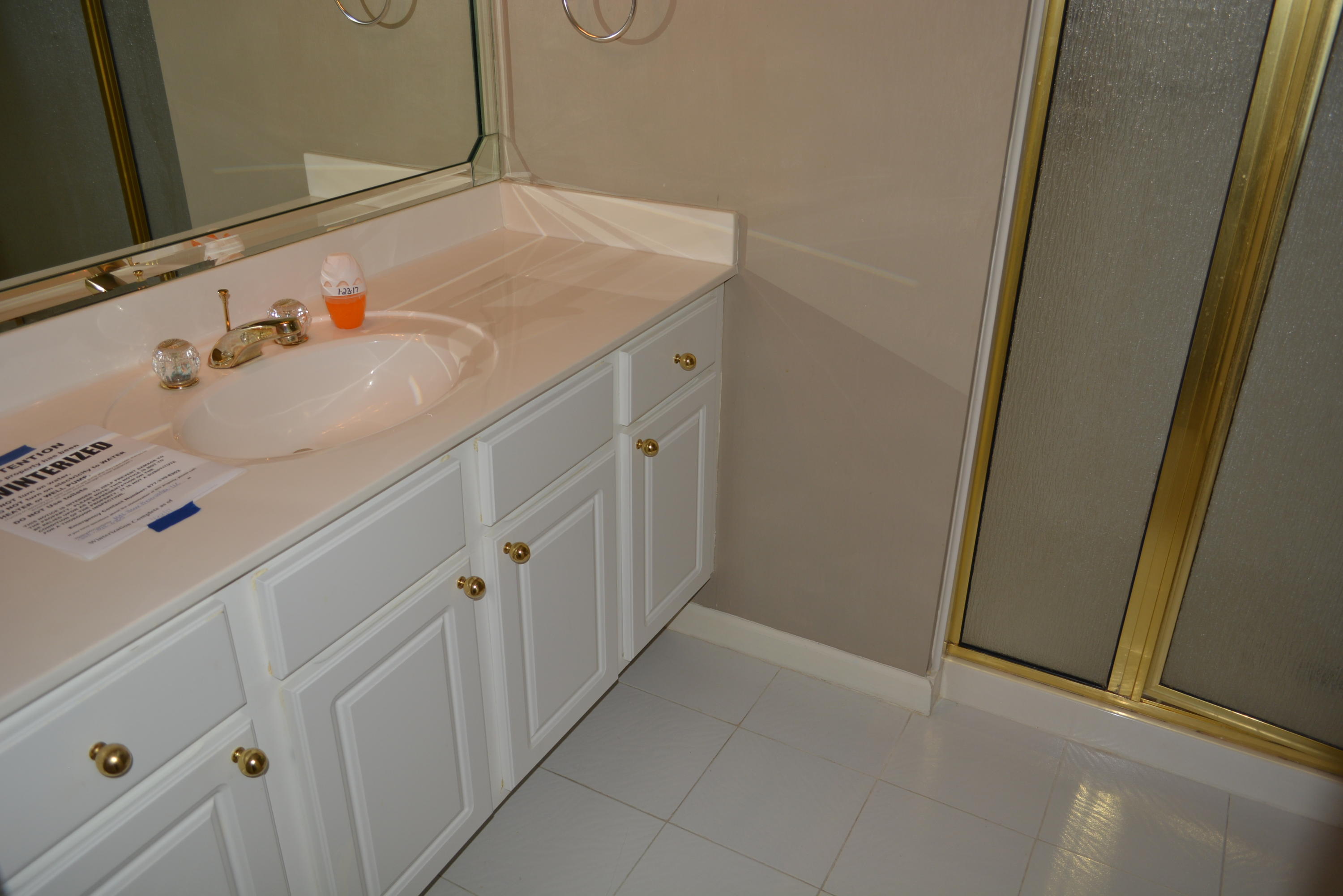 GARNIERS CAY T/H - Residential
