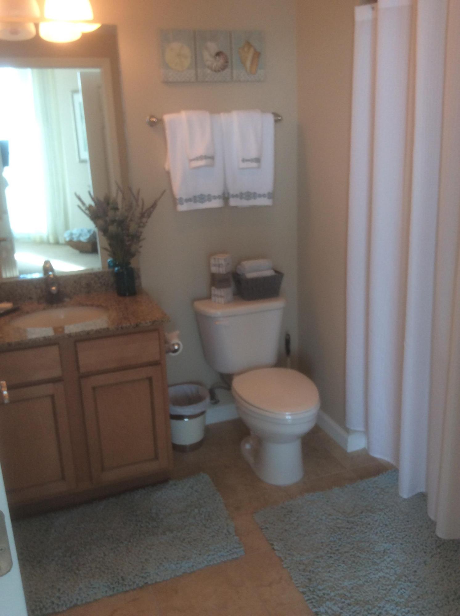 THE PALMS OF DESTIN - Residential Lease