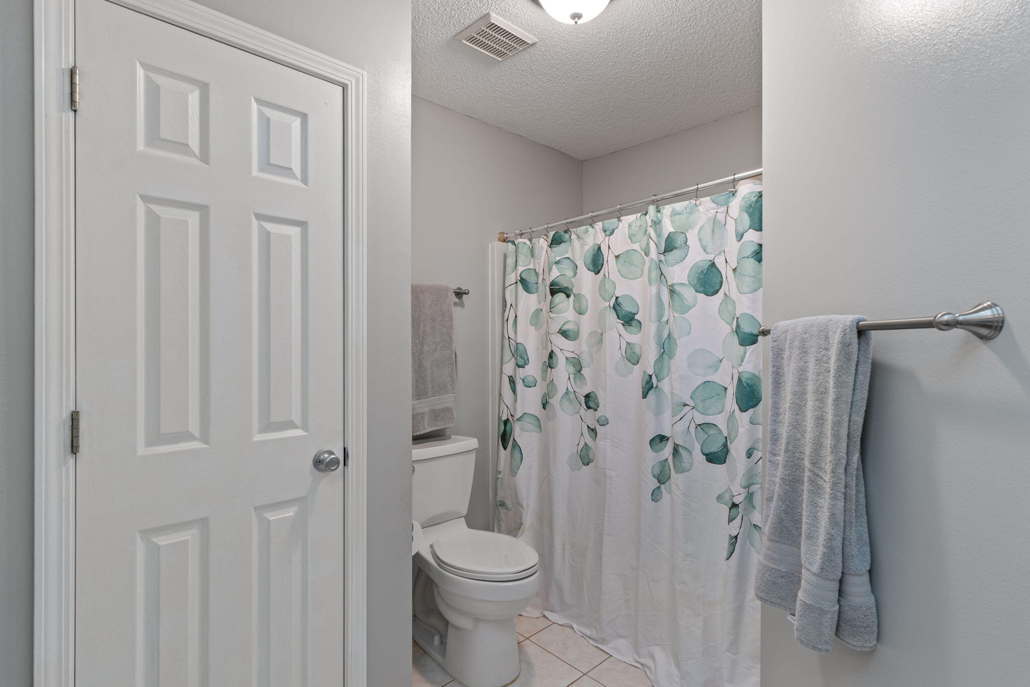 NORTH RIDGE GARDENS - Residential