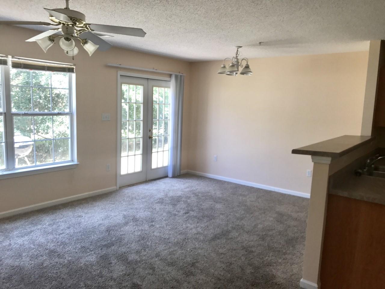 ROLLING PINES - Residential Lease