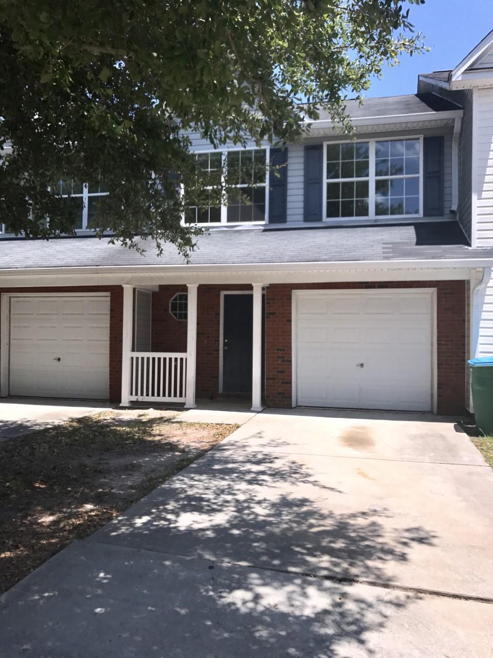 ROLLING PINES - Residential Lease