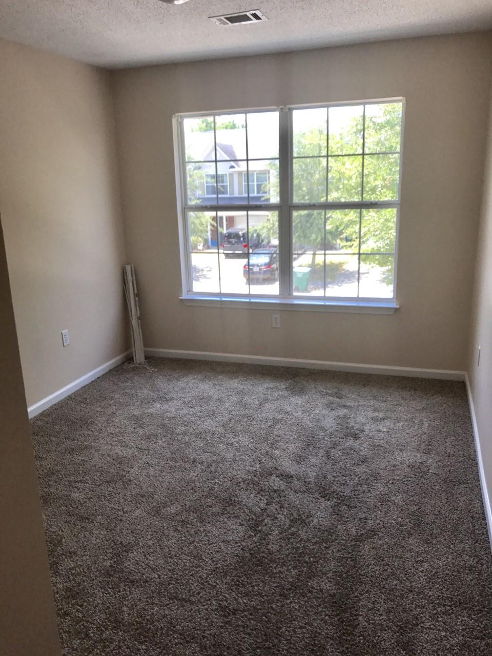 ROLLING PINES - Residential Lease