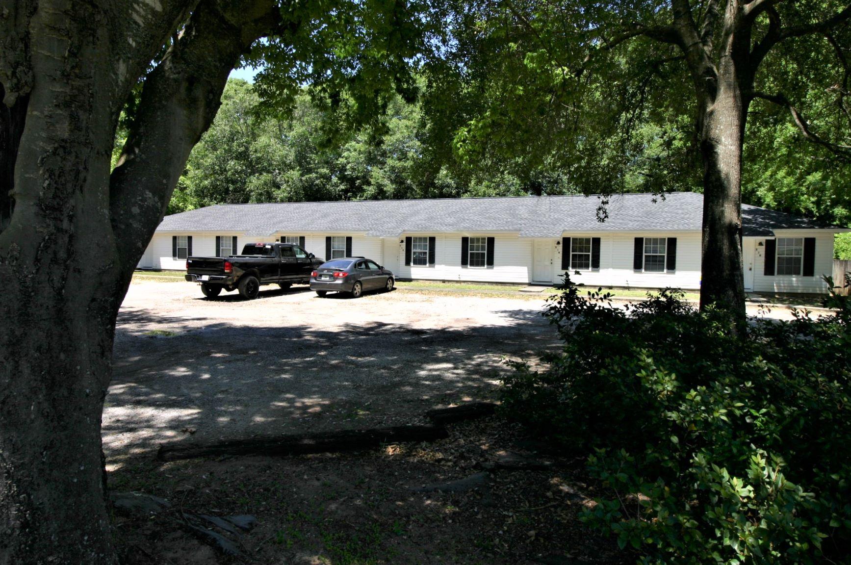 MORRIS ADDN TO CRESTVIEW - Residential Lease