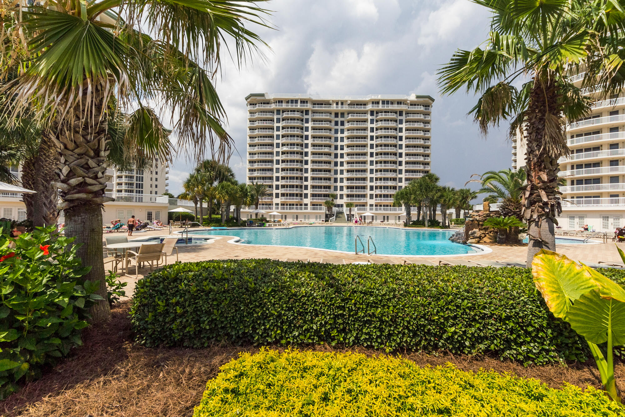 ST. MAARTEN AT SILVER SHELLS - Residential
