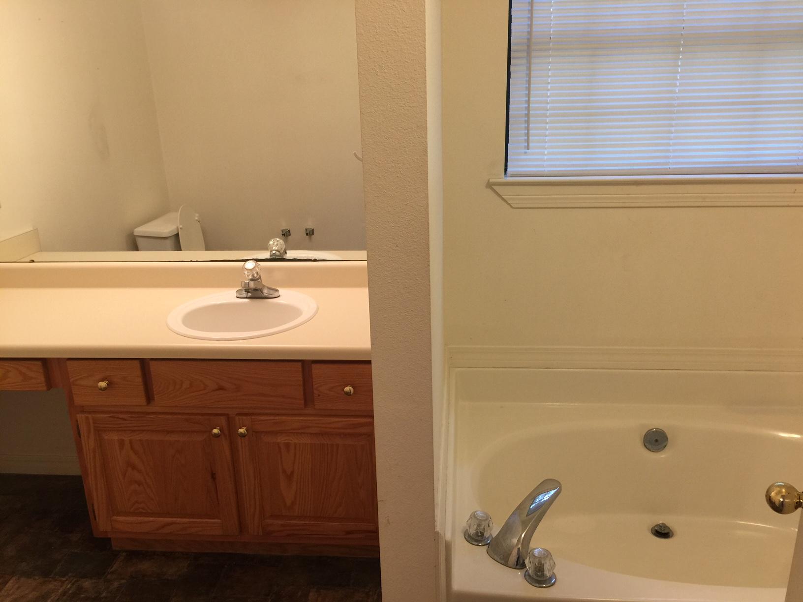 HOLLEY BY THE SEA - Residential Lease