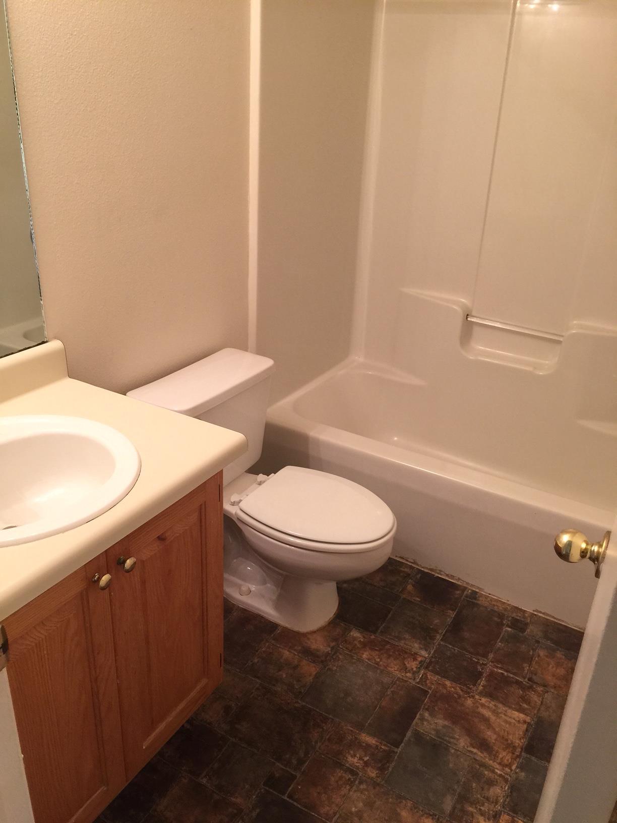 HOLLEY BY THE SEA - Residential Lease