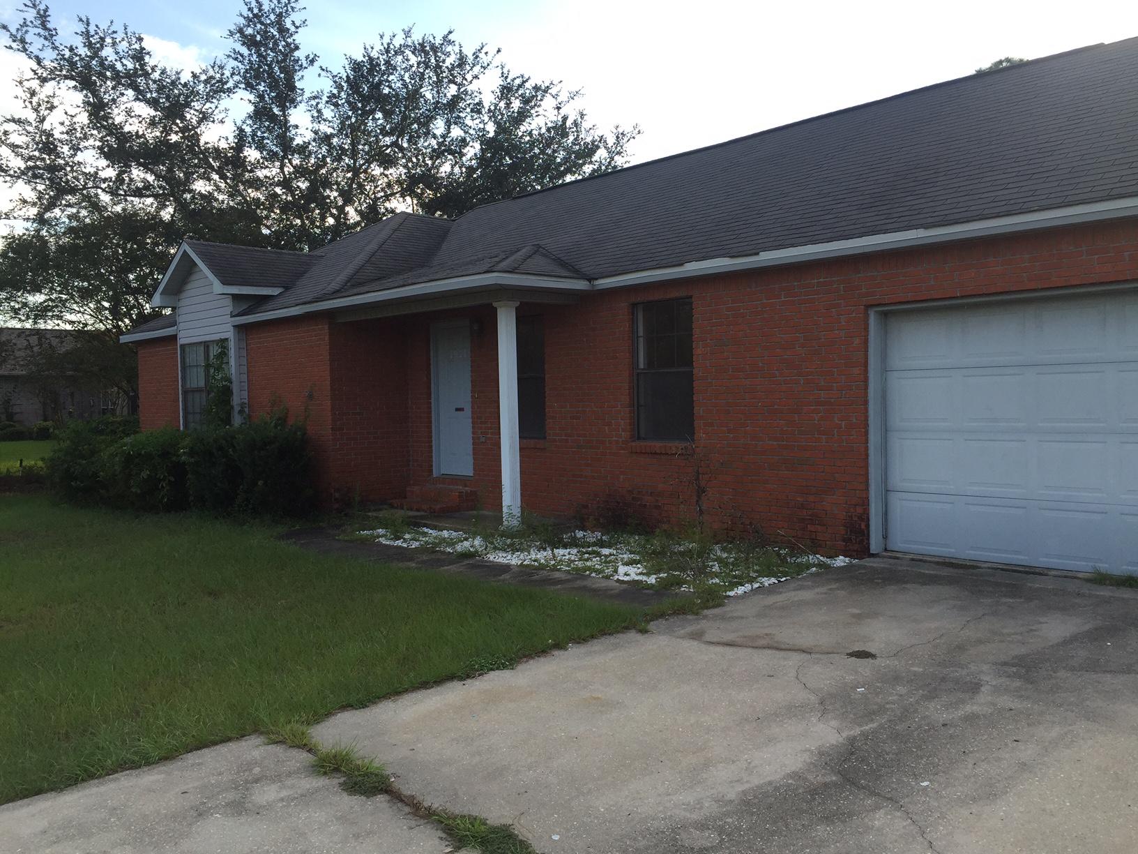 HOLLEY BY THE SEA - Residential Lease